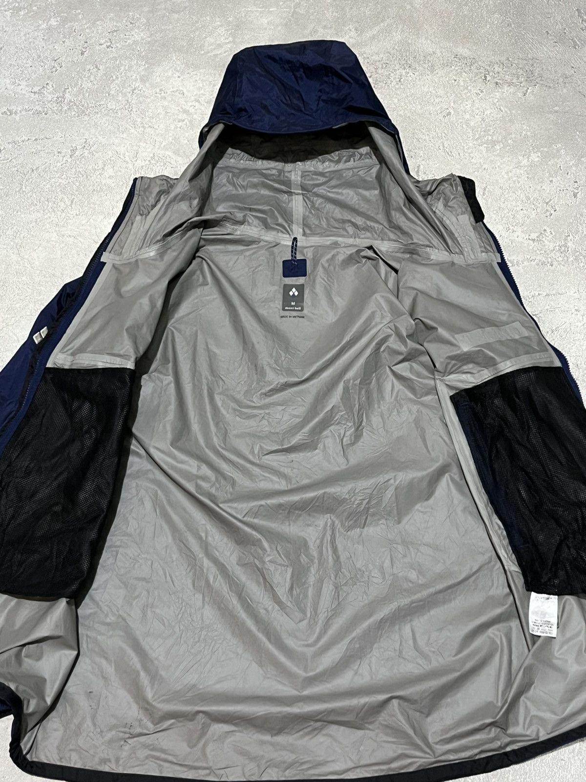 Montbell Montbell rain hiker jacket Size US L / EU 52-54 / 3 - 11 Thumbnail