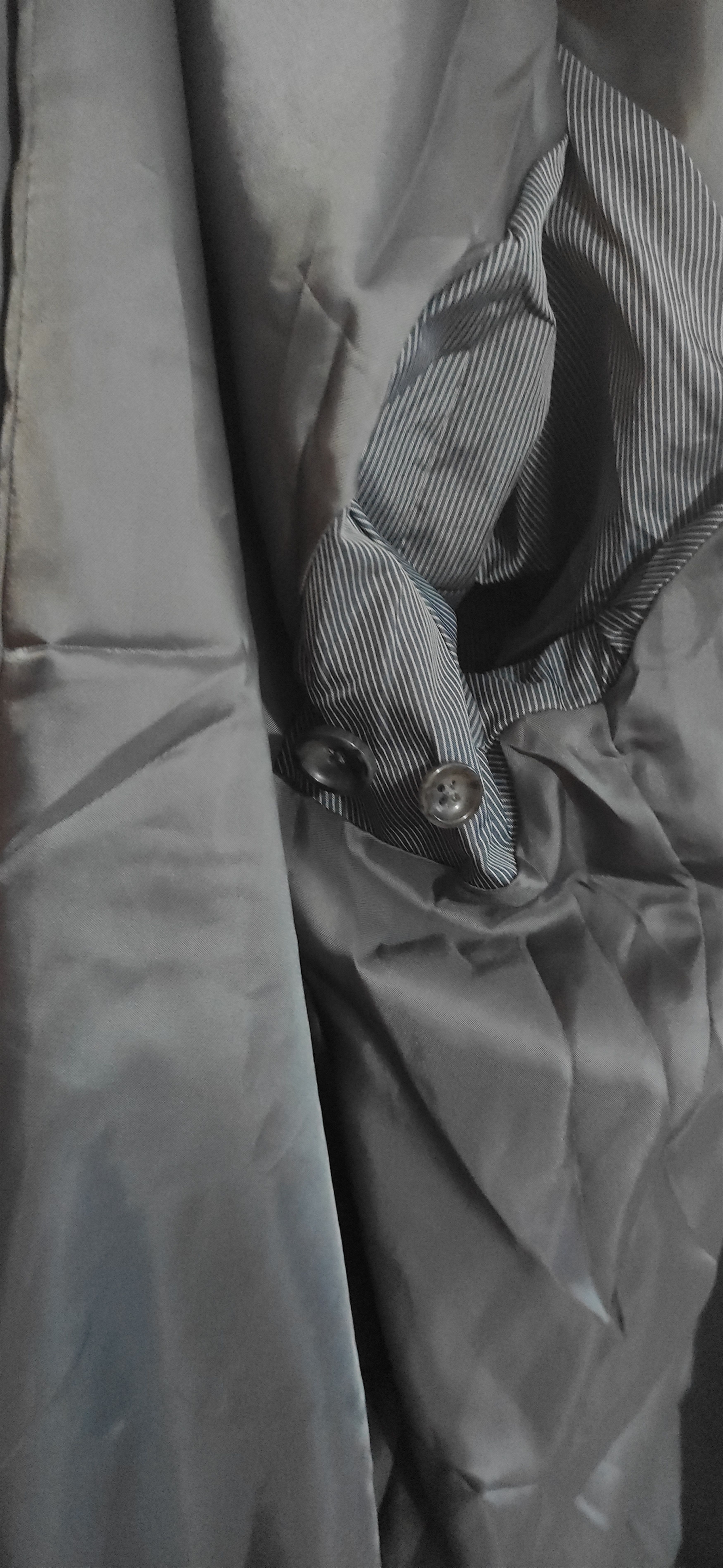 Hugo Boss The men's blazer Hugo Boss Size 44R - 10 Thumbnail