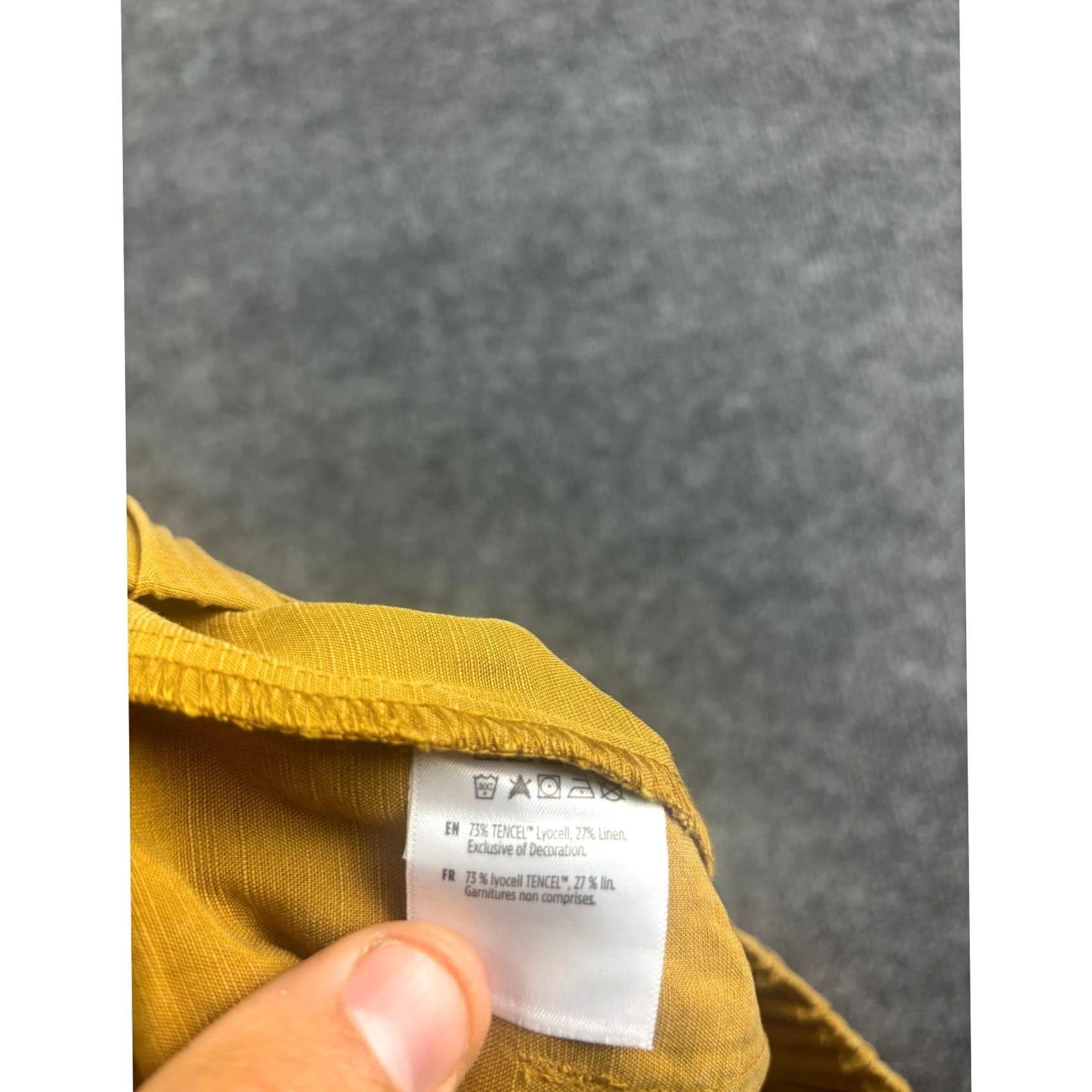 tentree TenTree Shorts Women Medium Yellow Tencel Linen Blend Elastic Waist Patch Pocket Size 28" / US 6 / IT 42 - 6 Thumbnail