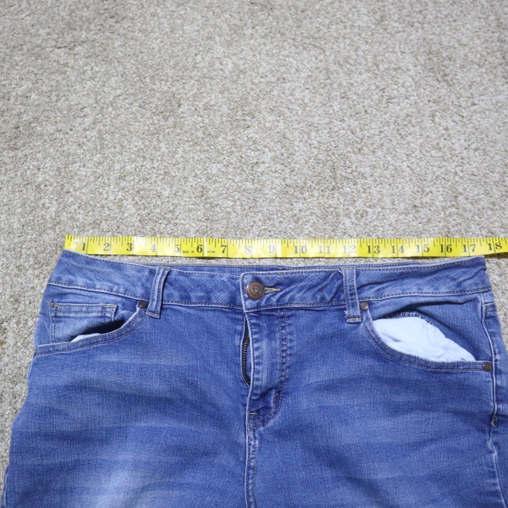 Denime New Directions Jeans Denim Skinny Blue Adult Women Size 14R Regular - Color Blue, Belt Loops, Zip, Cotton Blend, Medium Wash (Pants) Womens Size 36" / US 14 / IT 50 - 3 Thumbnail