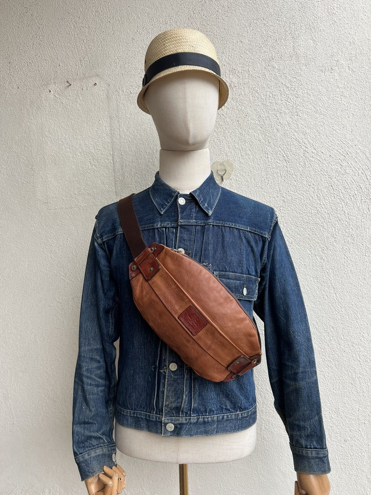 Leather Creed Japan Stains Patina Leather Chest Bag Size ONE SIZE - 4 Thumbnail
