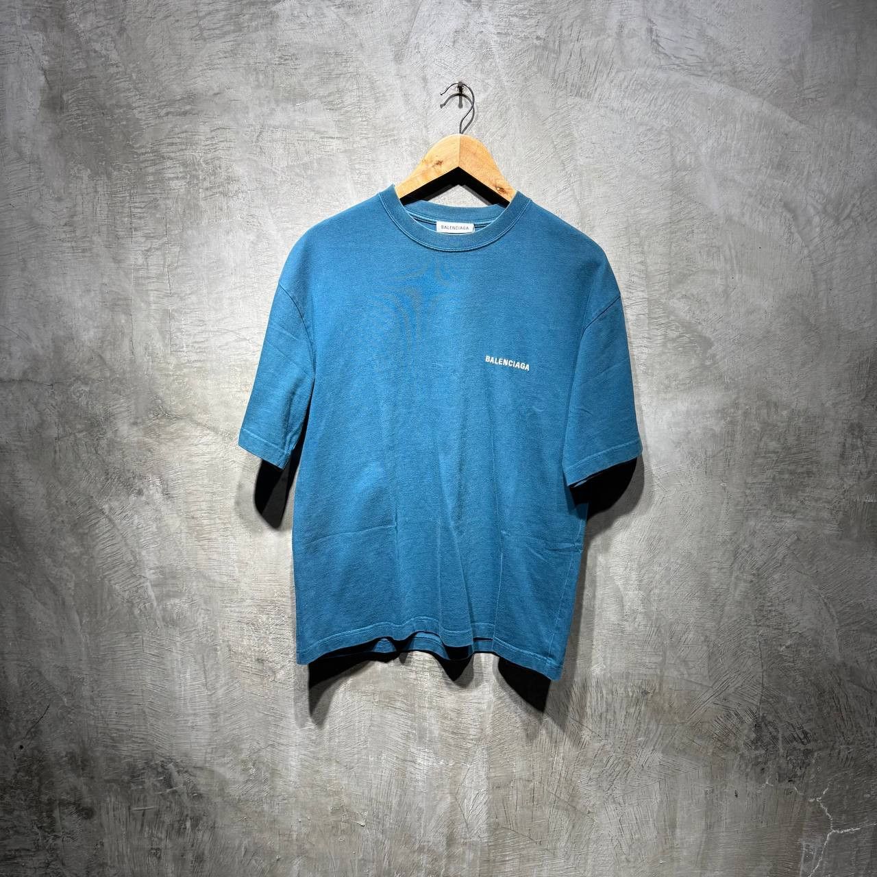 Balenciaga Balenciaga Spell out logo embroidered tee Size US M / EU 48-50 / 2 - 5 Thumbnail
