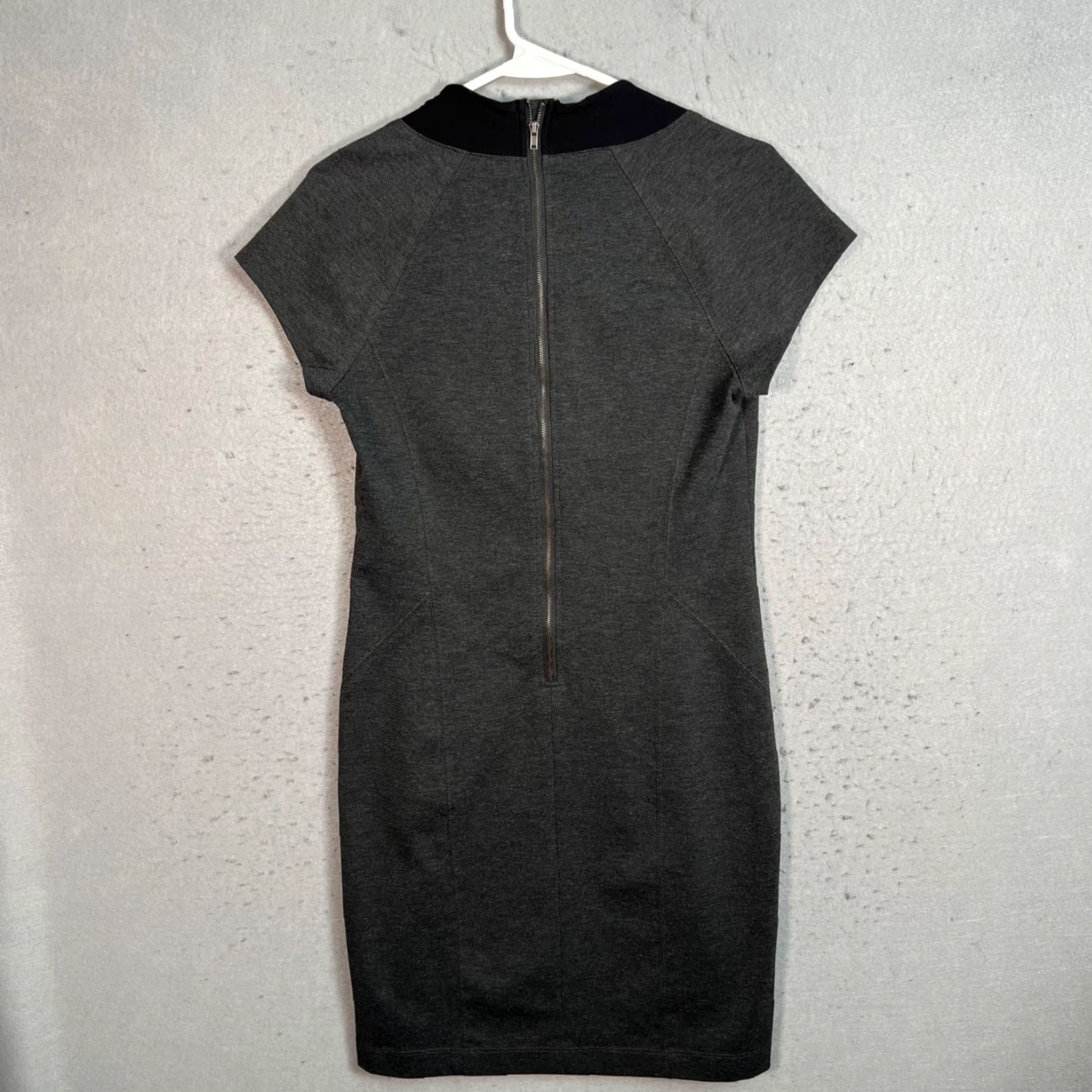 French Connection VINTAGE French Connection Charcoal & Black V Neck Dress Womens Size Medium Size M / US 6-8 / IT 42-44 - 2 Thumbnail