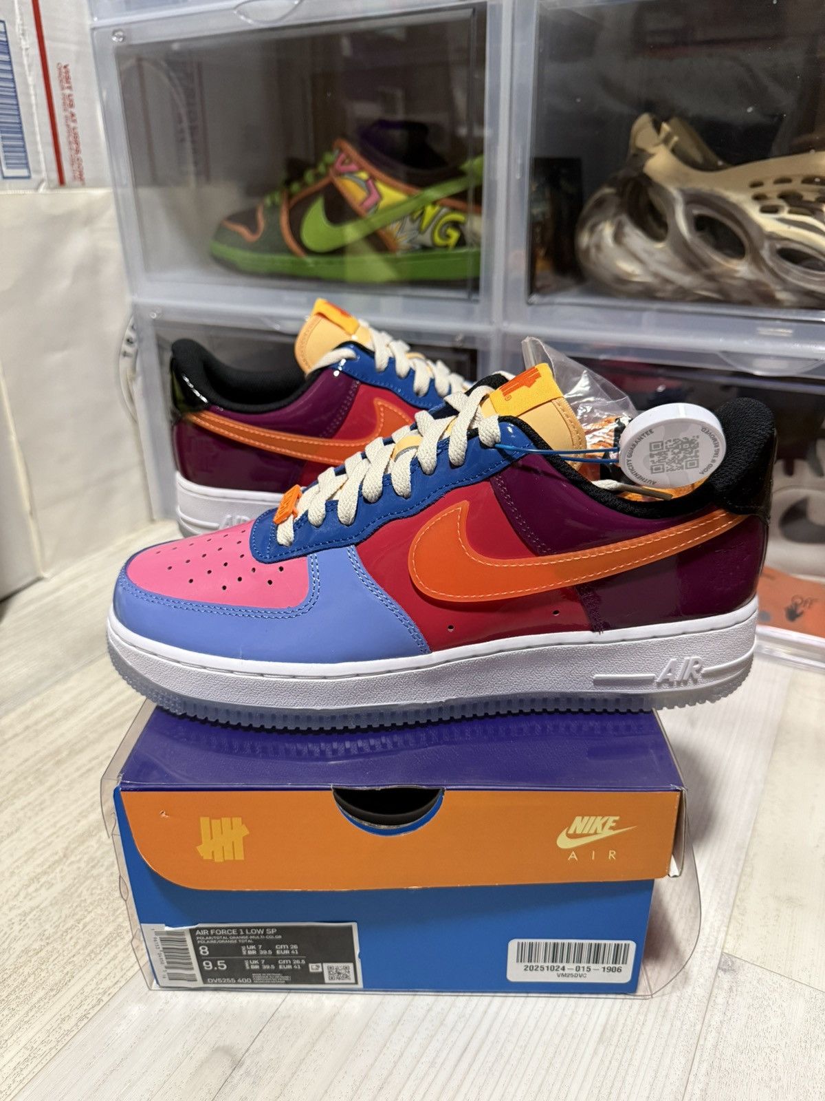 Nike × Undefeated Undefeated Nike Air Force 1 Low Multi Patent Total Orange Size US 8 / EU 41 - 1 Thumbnail
