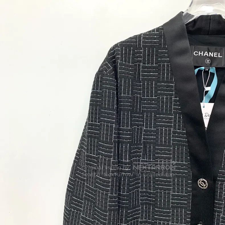 Chanel Chanel 23B Black Silver Silk Claid Cotton V-neck Single-br Size XS / US 0-2 / IT 36-38 - 3 Thumbnail