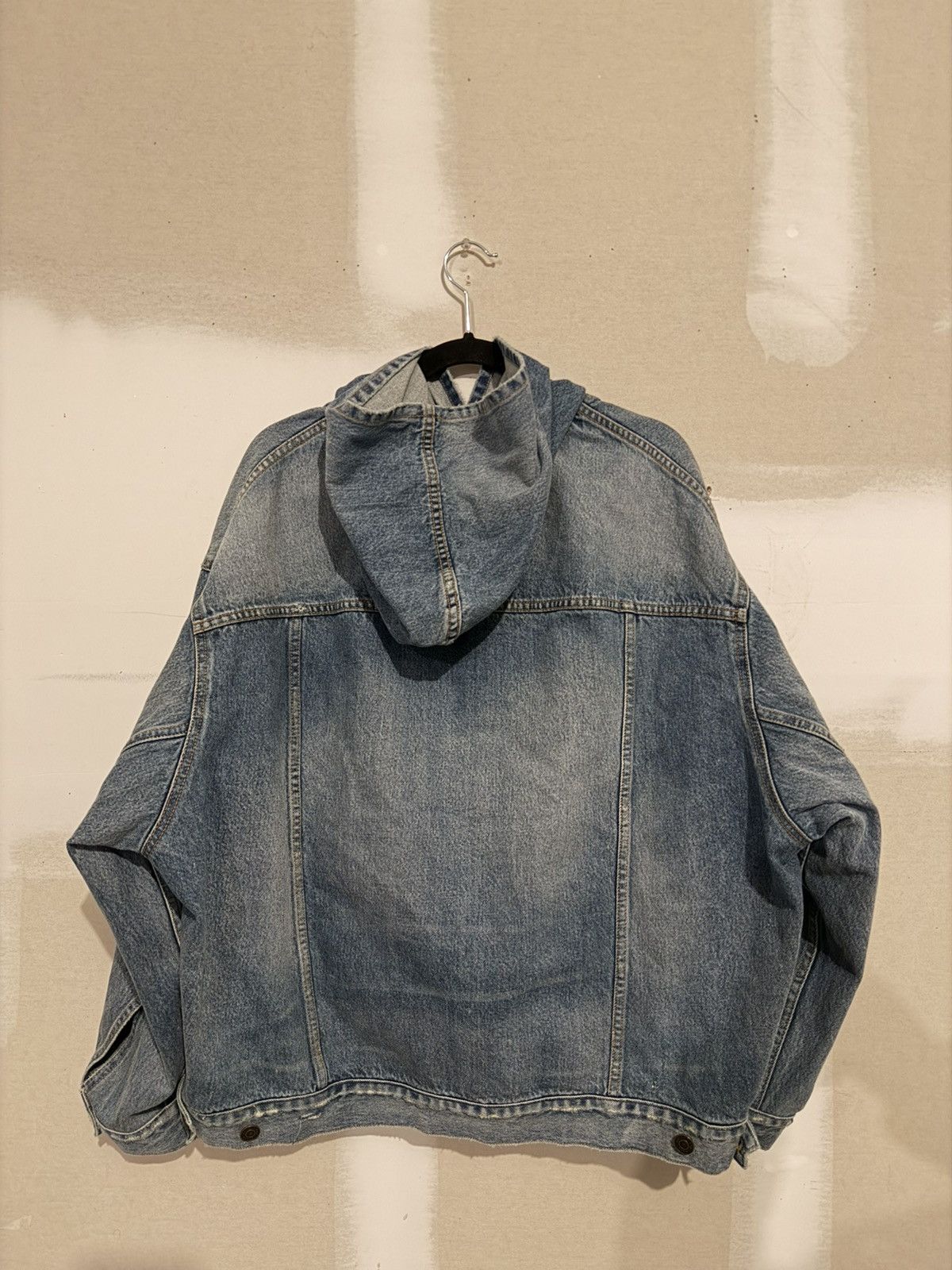 Balenciaga Balenciaga A/W22 Denim Hoodie Size US S / EU 44-46 / 1 - 2 Thumbnail