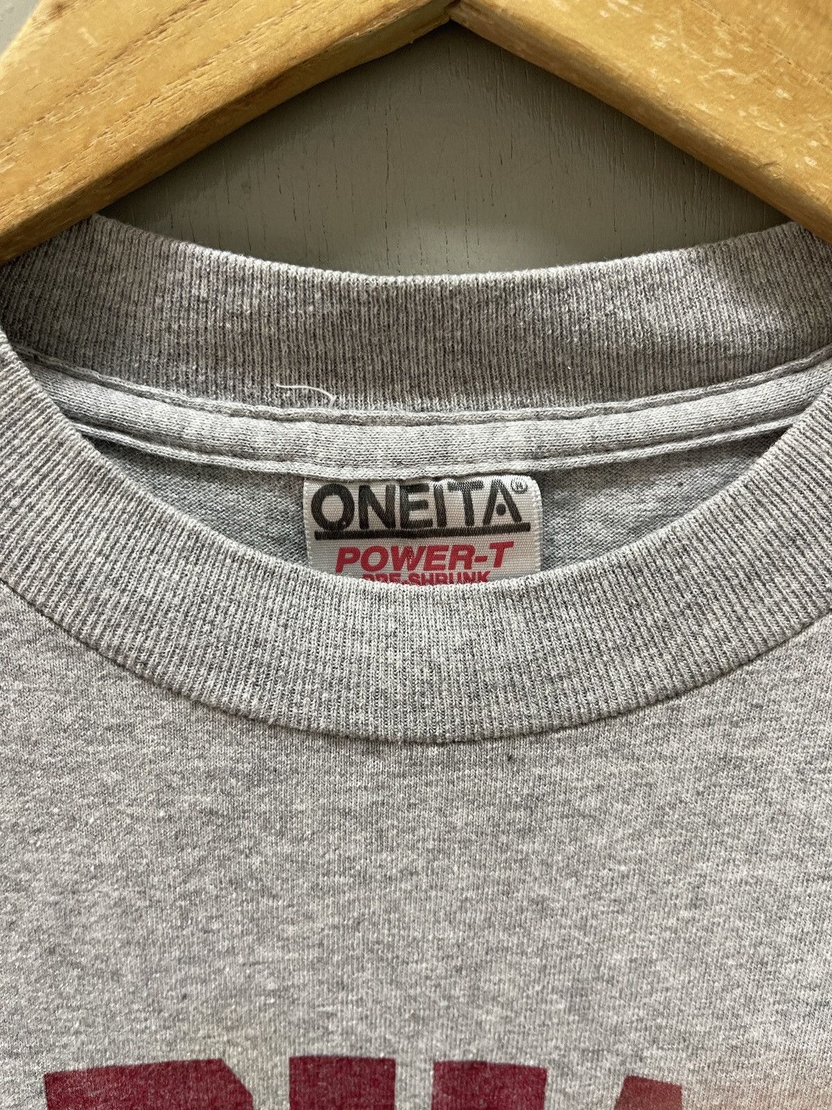 Vintage Vintage 90s Harvard University Single Stitch Oneita T-Shirt Size US M / EU 48-50 / 2 - 4 Thumbnail
