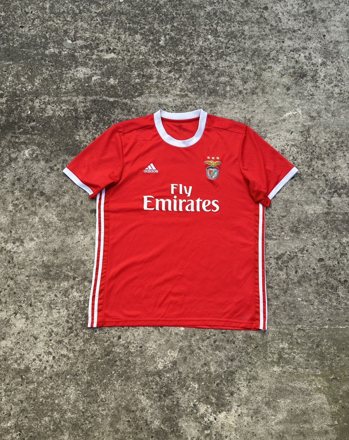 Adidas Adidas Benfica 19/20 Soccer Jersey Streetwear Rare XL Size US XL / EU 56 / 4 - 1 Thumbnail