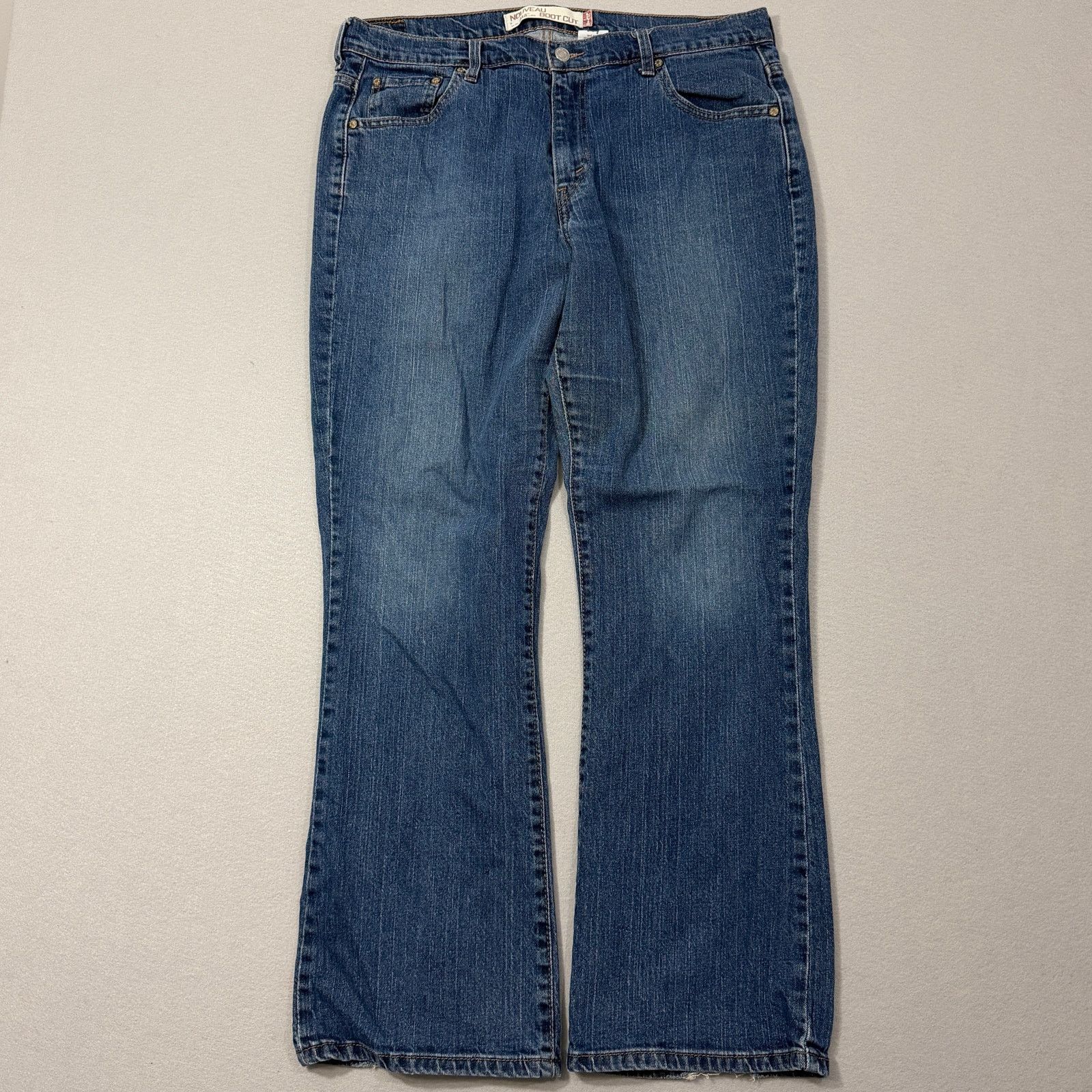 Levi's Vintage Levis 515 Nouveau Boot Cut Jeans Women's 16 M Blue Size 38" / US 16 / IT 52 - 1 Thumbnail
