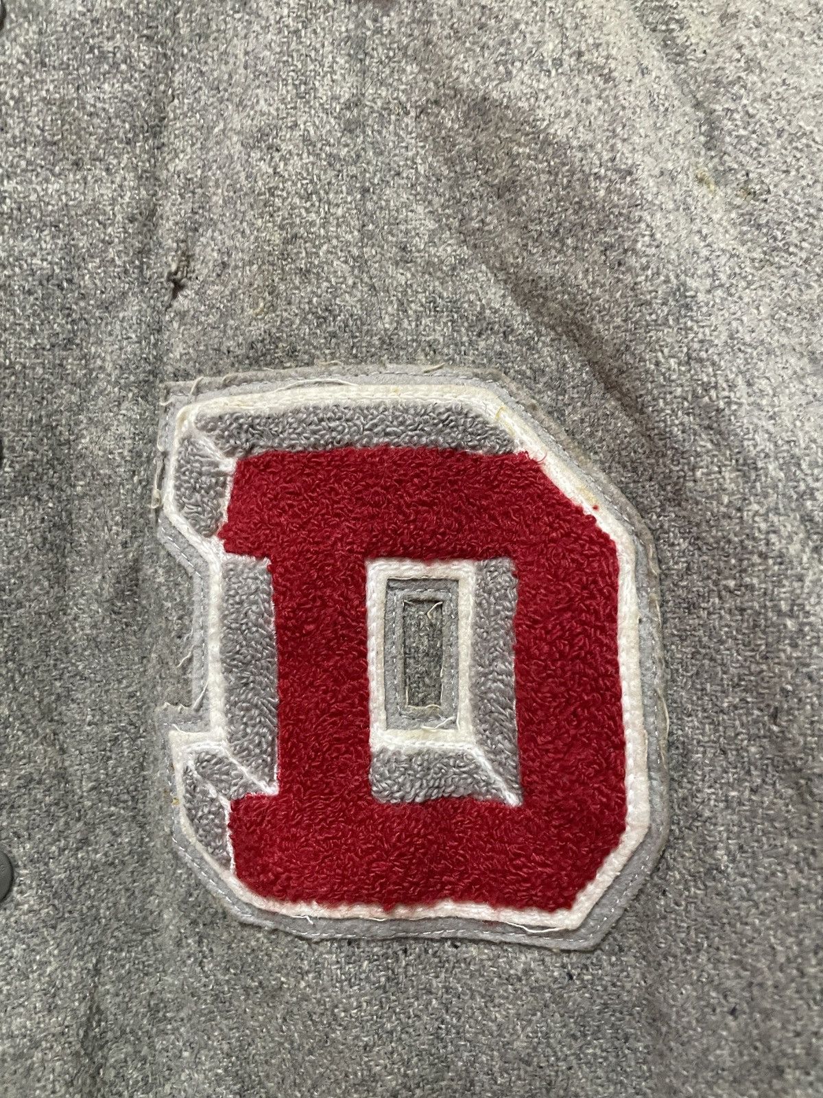 Vintage Vintage HL Whiting Varsity Los Angeles Distressed Scovil USA Size US M / EU 48-50 / 2 - 10 Thumbnail