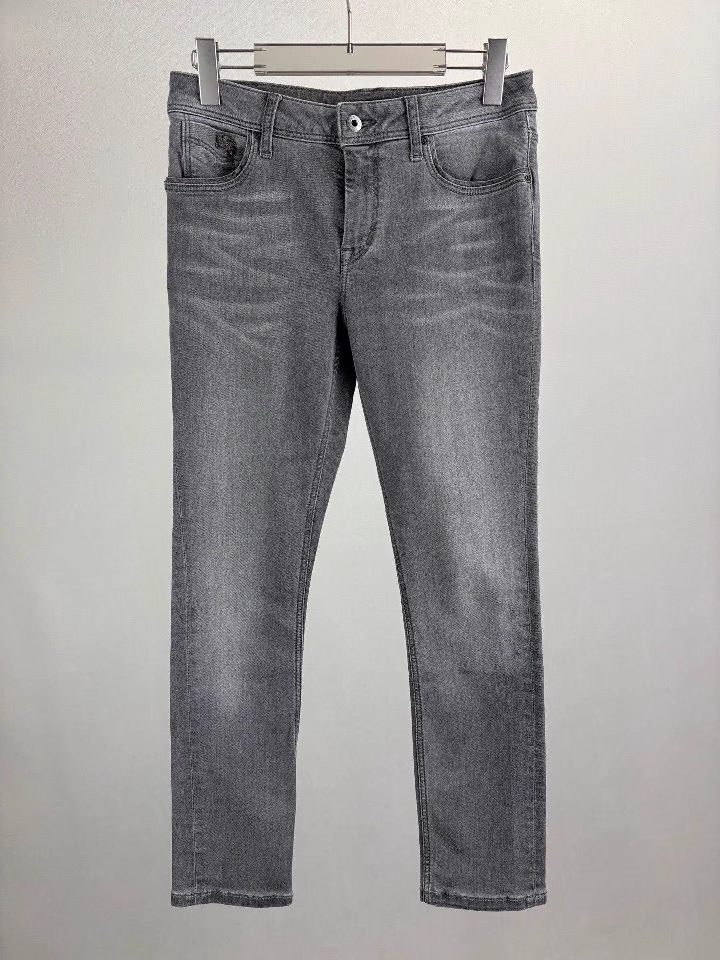 Burberry BURBERRY Washed Grey Jeans K1 Size US 29 - 1 Thumbnail