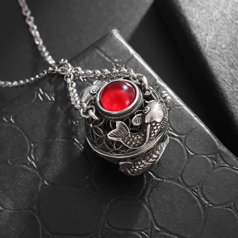 Jewelry × Vintage Exquisite Carp Aromatherapy Ball Hollow Pendant Necklace Size ONE SIZE - 5 Thumbnail