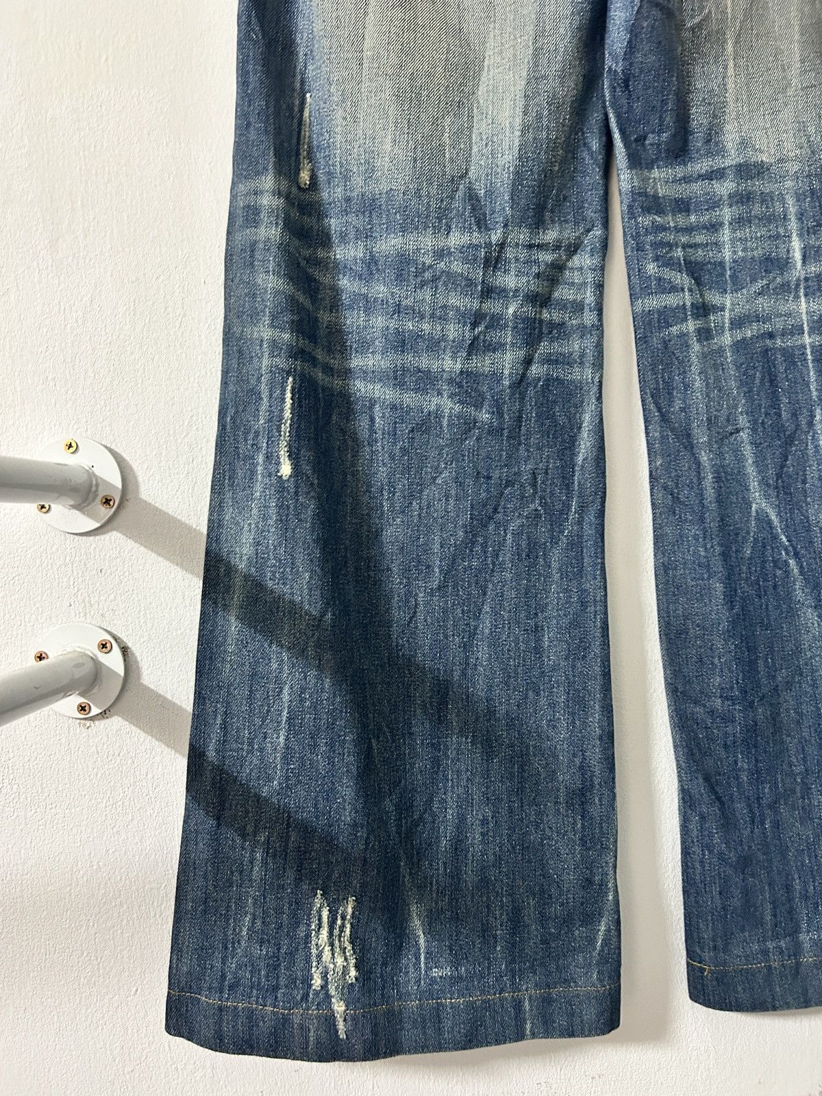 If Six Was Nine × Japanese Brand × Le Grande Bleu (L.G.B.) Flare Jeans Satisfaction Sick Design Vintage Denim Style Size 28" / US 6 / IT 42 - 10 Thumbnail