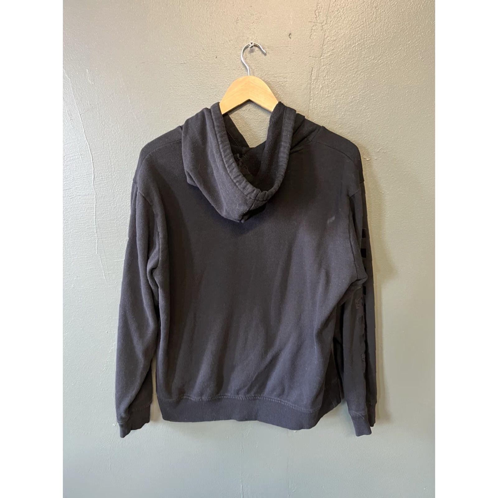 Vans VANS Hoodie Womens Size M Black Pullover Crew Neck Skull Morsmordre Pattern Logo Vintage: No Size M / US 6-8 / IT 42-44 - 2 Thumbnail