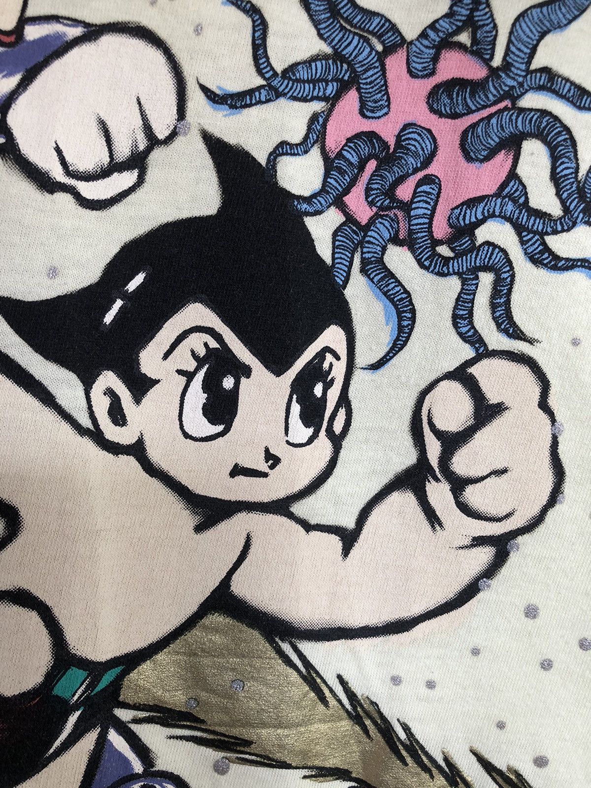 Anime × Japanese Brand × Vintage Vintage Y2K Uniqlo X Astro Boy Tezuka Production Tshirts Size US M / EU 48-50 / 2 - 9 Thumbnail