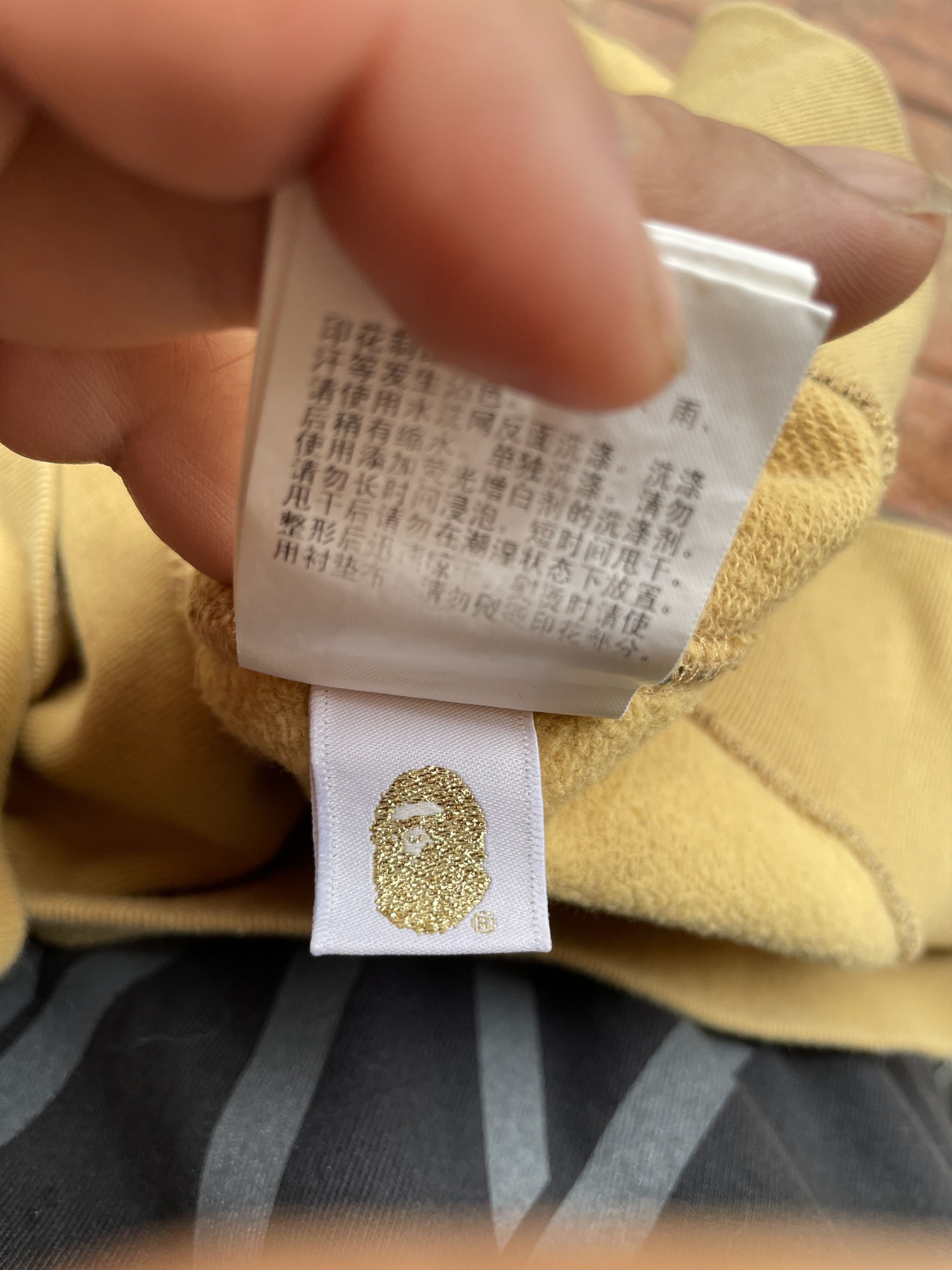 Bape BAPE 1st Camo Crewneck Size US L / EU 52-54 / 3 - 10 Thumbnail