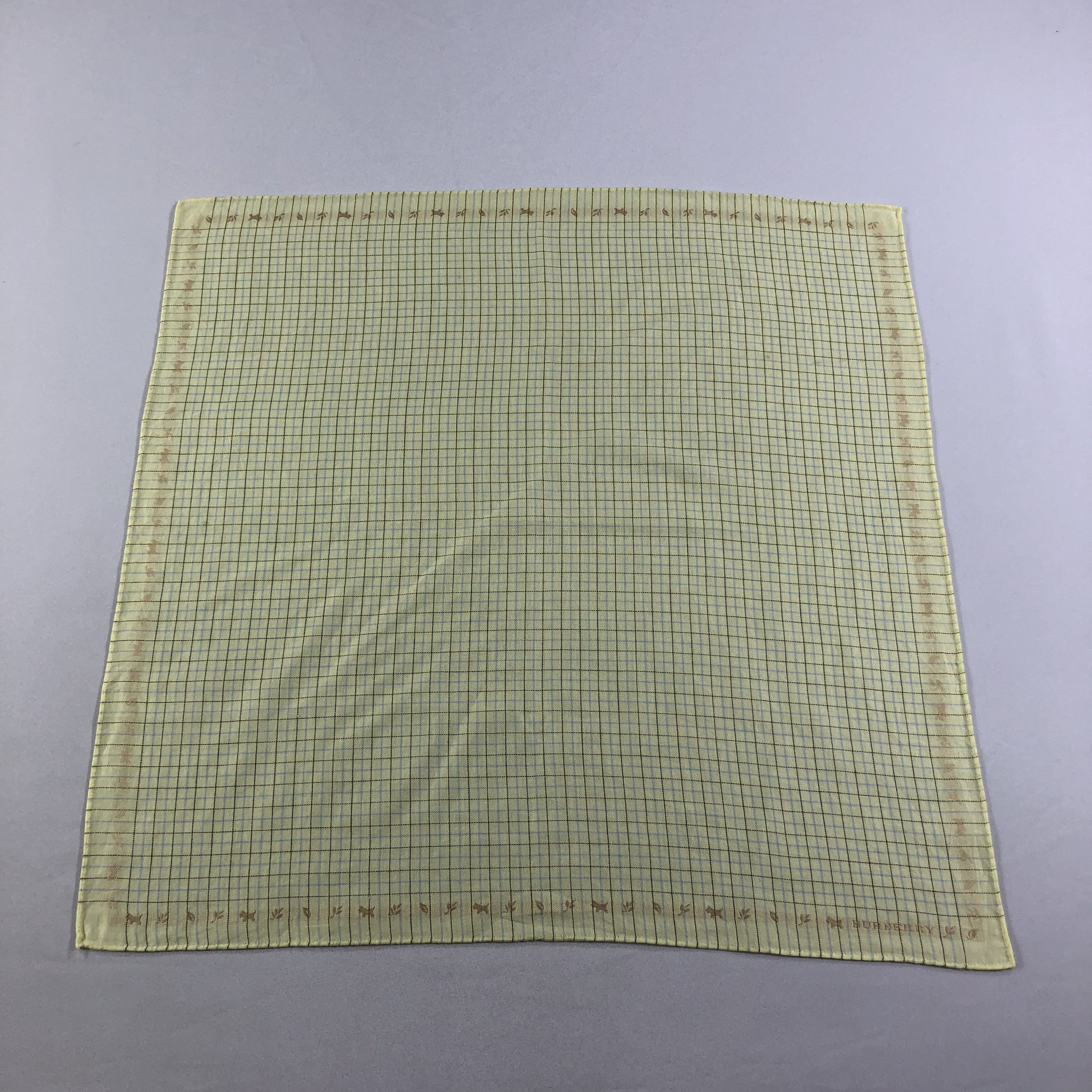 Burberry Burberry Checkered Handkerchief Neckerchief Bandana H2171 Size ONE SIZE - 2 Thumbnail
