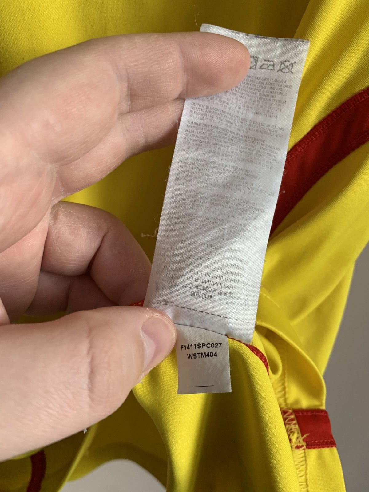 Warrior Liverpool FC 2014 2015 away soccer football shirt jersey Size US M / EU 48-50 / 2 - 19 Thumbnail