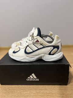 Adidas on sale catch 22