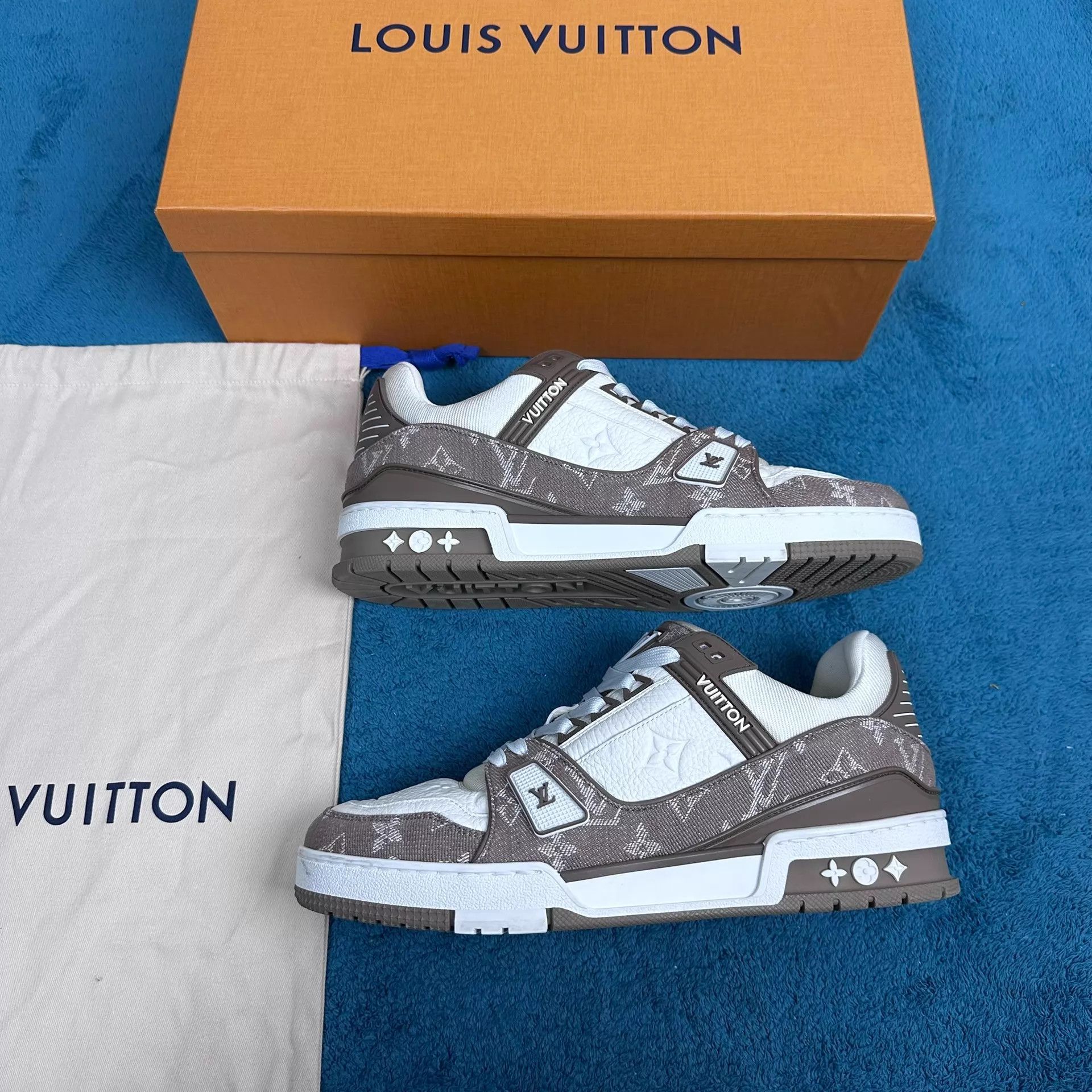 Louis Vuitton LV Trainer 26 Tan Leather Low Top Sneaker US7/41 Size US 8 / EU 41 - 2 Thumbnail