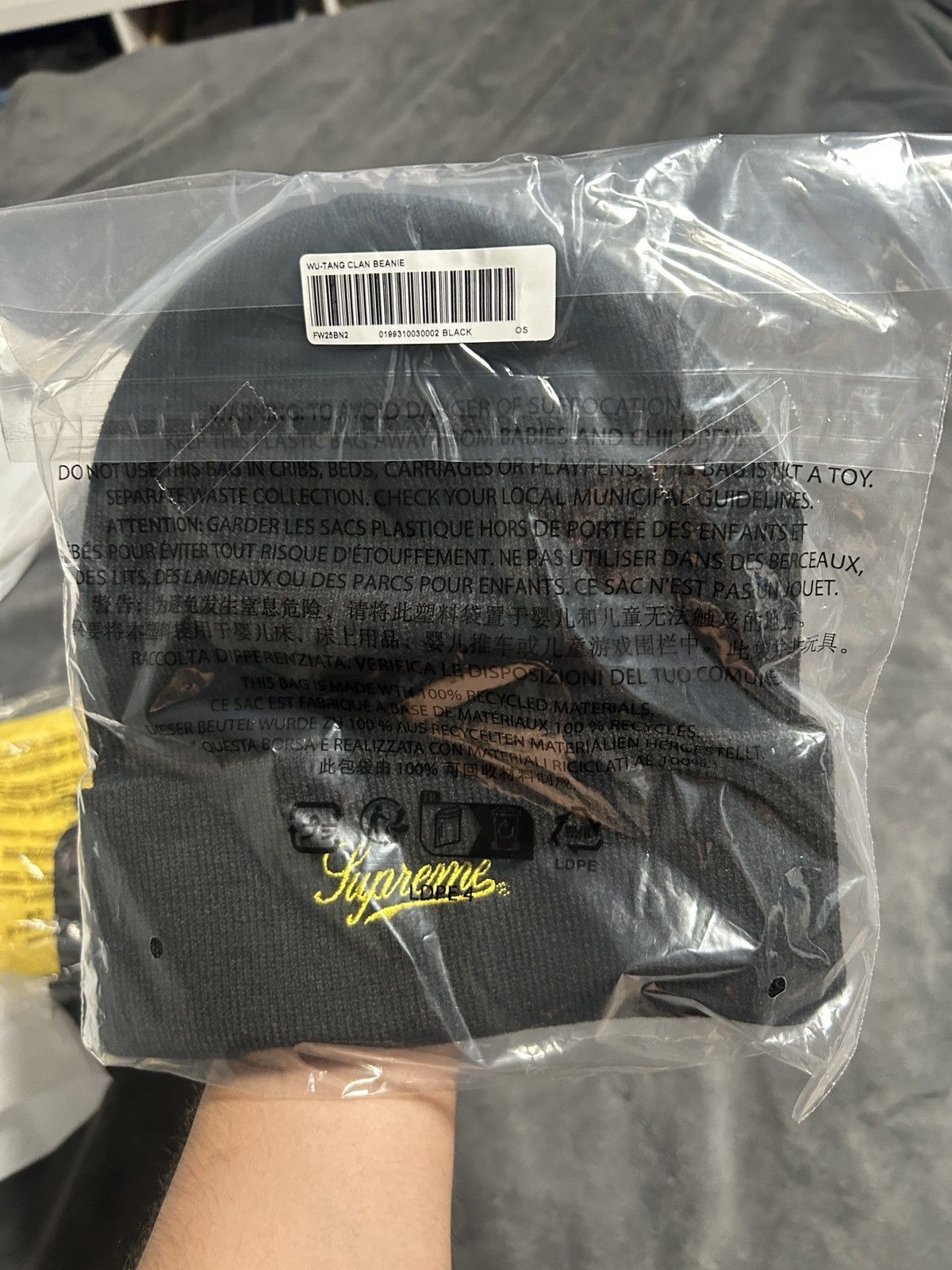 Supreme Supreme wu tang clan beanie Size ONE SIZE - 2 Thumbnail
