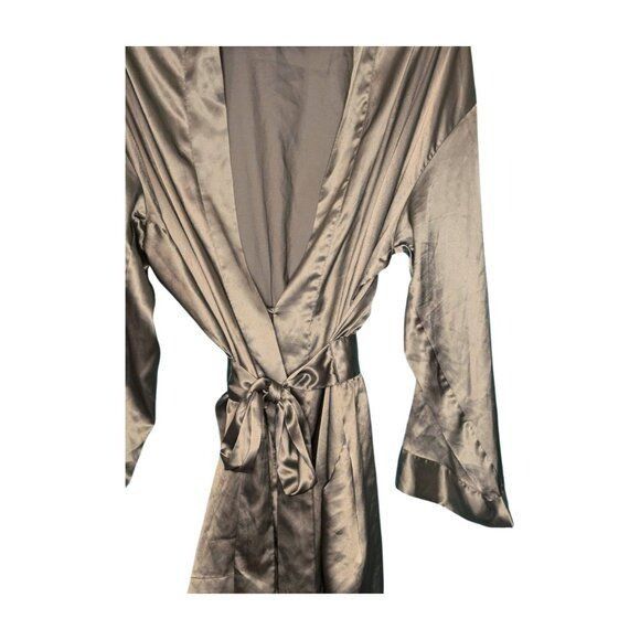 Victoria's Secret Victoria's Secret Silver Nightie and Robe L Size L / US 10 / IT 46 - 5 Thumbnail