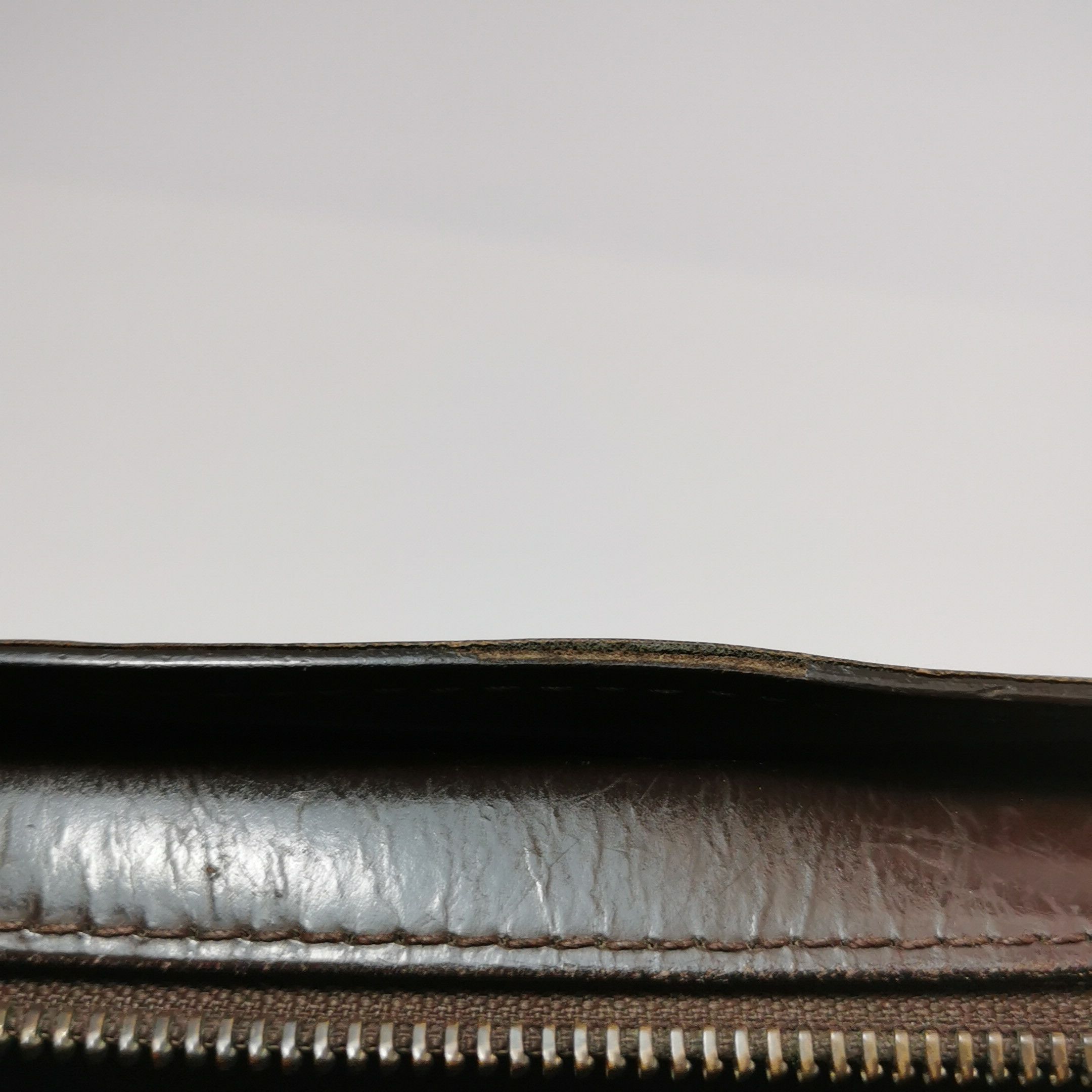 Louis Vuitton Louis Vuitton (LV) Saint Louis leather checkerboard zipper Size ONE SIZE - 9 Thumbnail