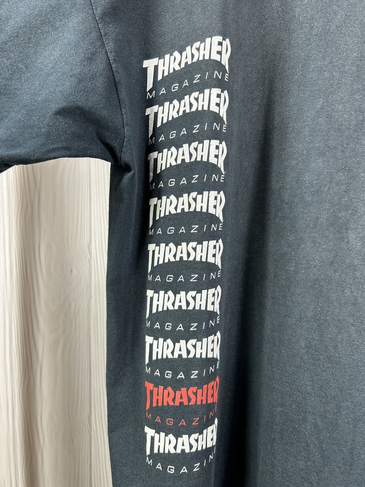 Thrasher × Vintage Vintage Thrasher Pentagram T-Shirt Size L Sunfaded Size US L / EU 52-54 / 3 - 10 Thumbnail