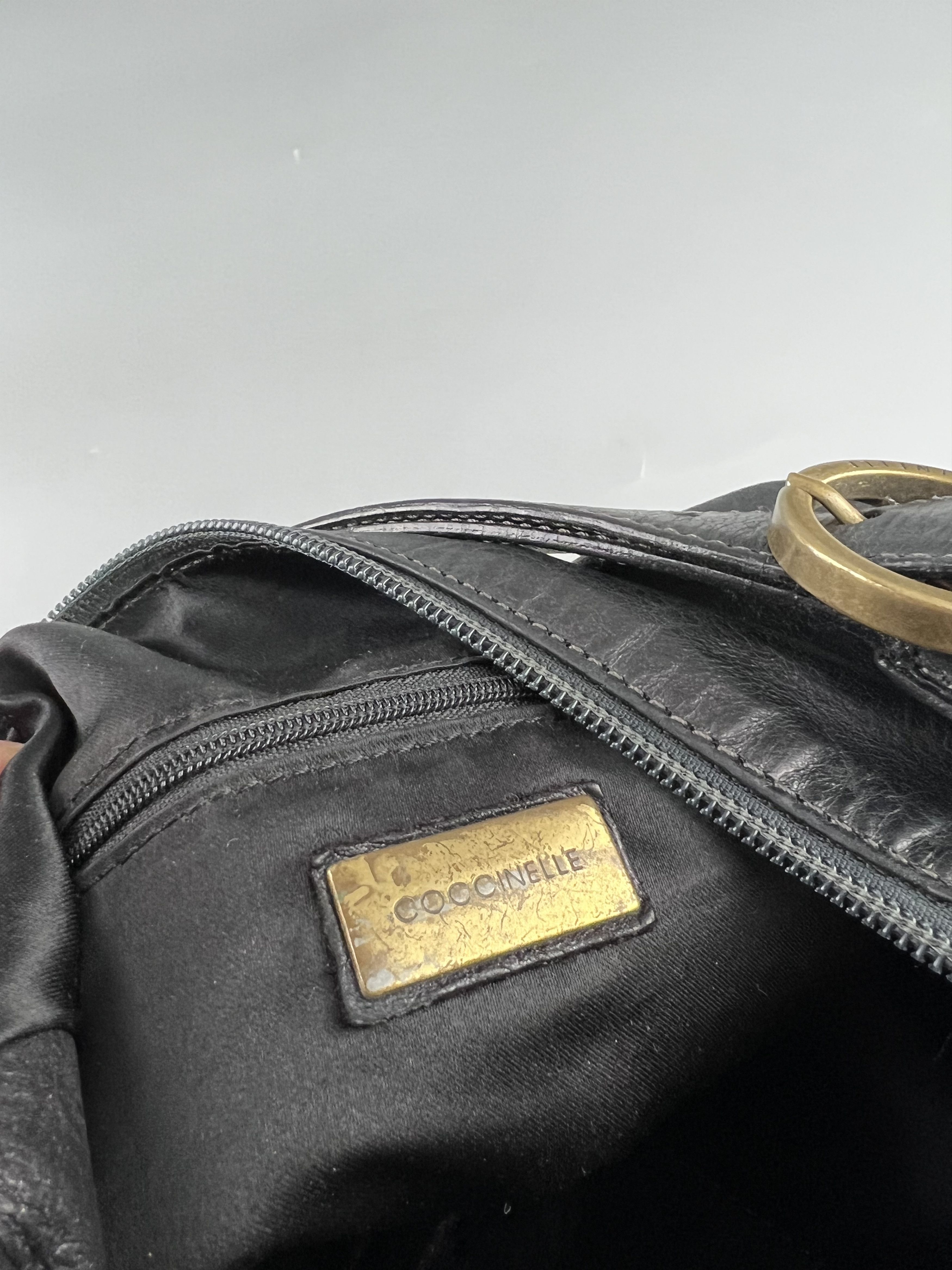 Vintage Coccinelle Vintage Black Leather Shoulder Bag Size ONE SIZE - 8 Thumbnail