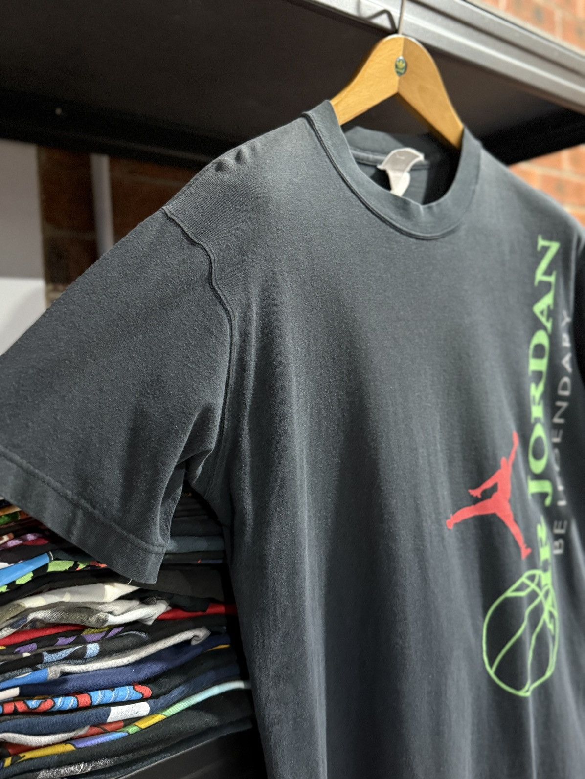 NBA × Nike × Vintage Vintage 90s Nike Air Jordan Be Legendary Faded Tee Size US M / EU 48-50 / 2 - 3 Thumbnail