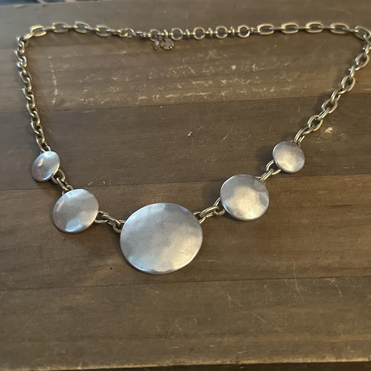 Lucky Brand Lucky Brand two tone hammered discs necklace Size ONE SIZE - 3 Thumbnail