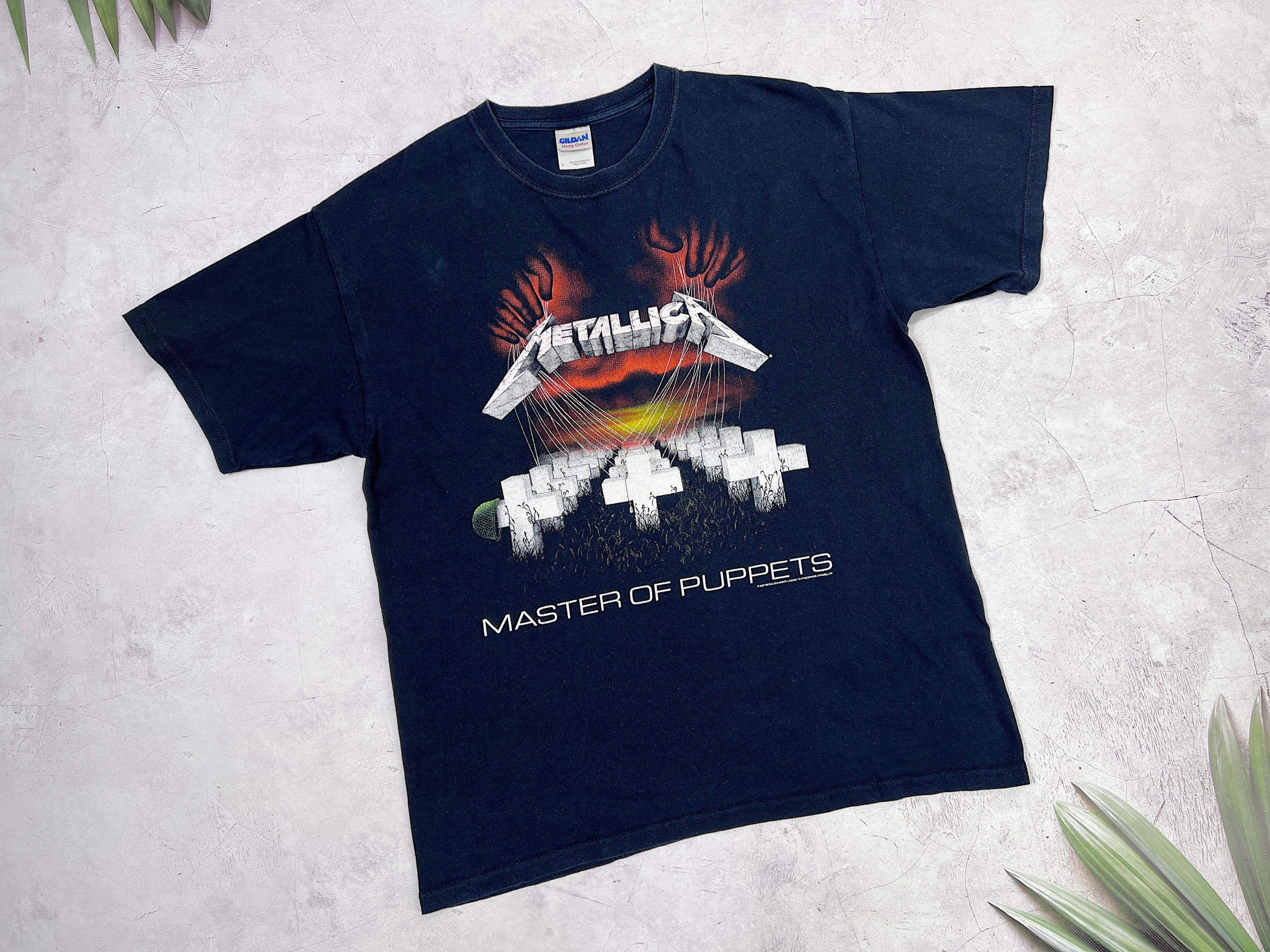 Band Tees × Gildan × Metallica 2007 Metallica T-Shirt Master of Puppets by Gildan Size US M / EU 48-50 / 2 - 2 Thumbnail