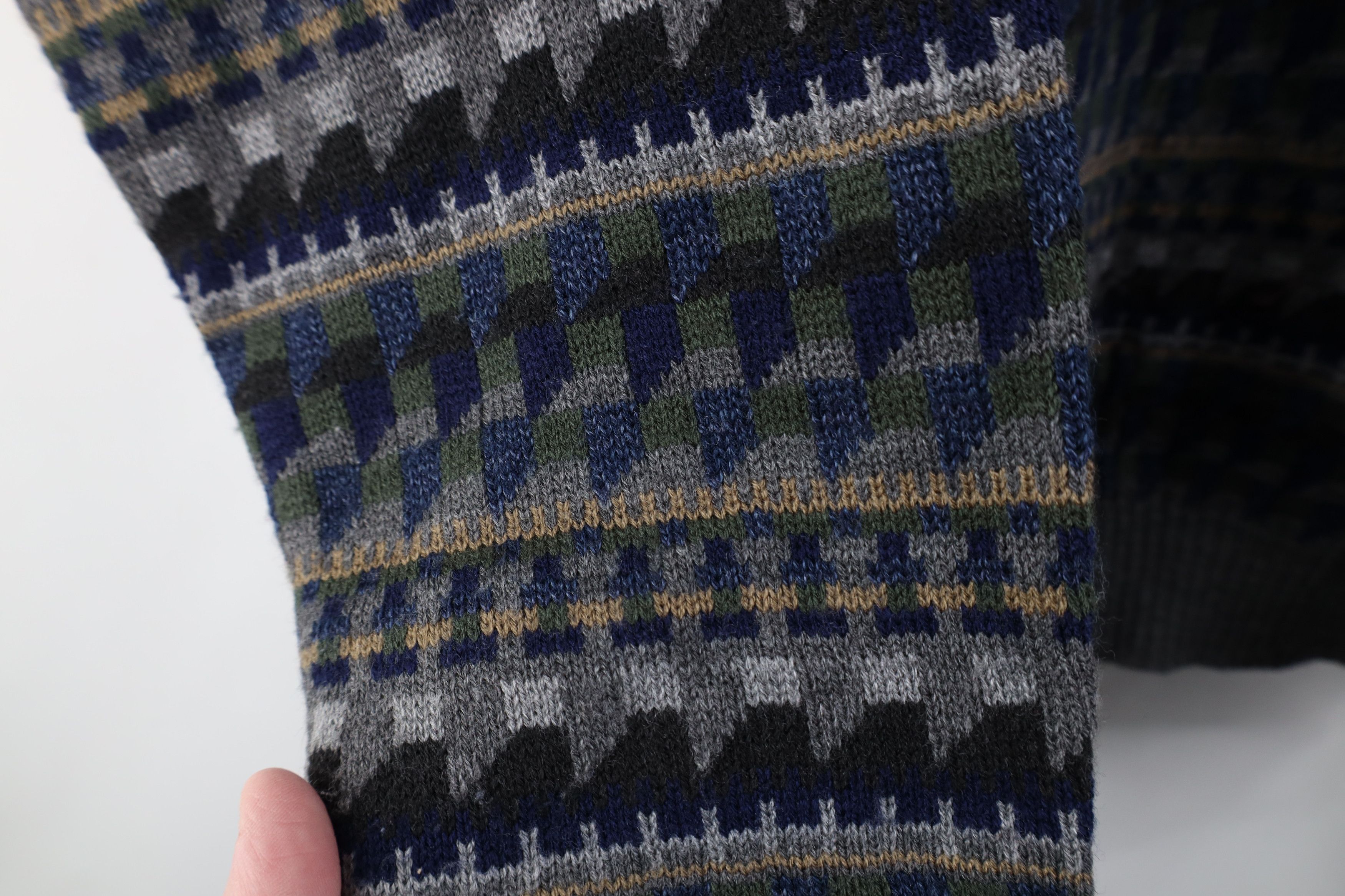 Vintage Vintage 90s Streetwear Tone Fair Isle Knit Crewneck Sweater Size US M / EU 48-50 / 2 - 5 Thumbnail