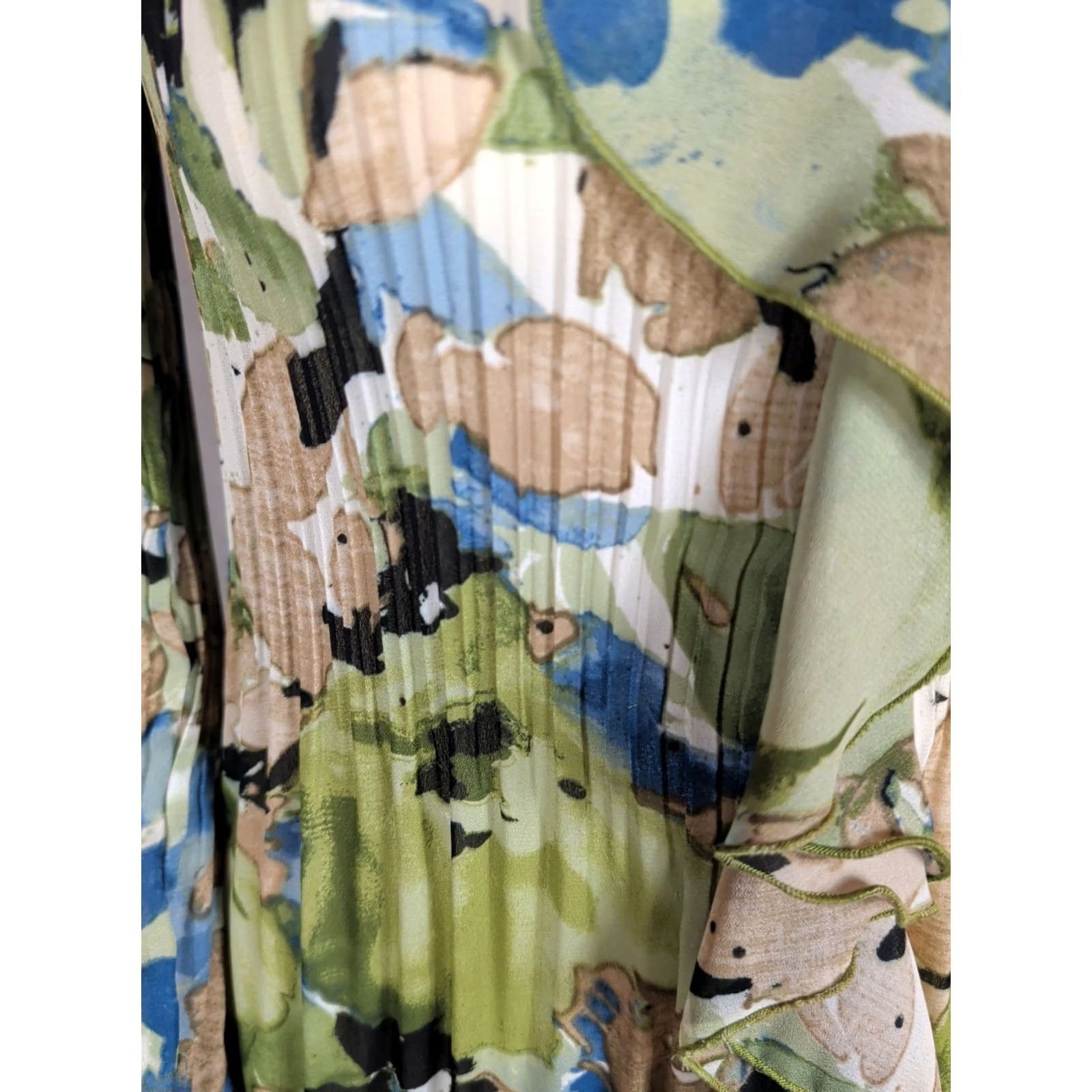 Vintage VINTAGE Allison Taylor Top Shirt Green Floral V-Neck Chiffon 3/4 Sleeve Ruffle Forest Fairy Womens S Size S / US 4 / IT 40 - 2 Thumbnail