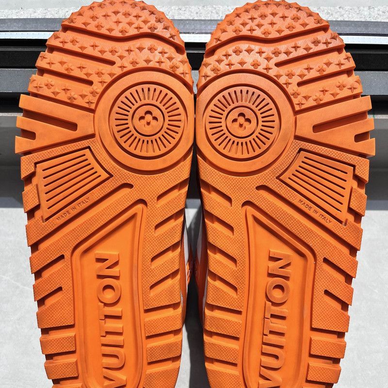 Louis Vuitton Louis Vuitton Trainer Maxi Fashion Sneakers for Men -2508 Size US 10.5 / EU 43-44 - 1 Thumbnail