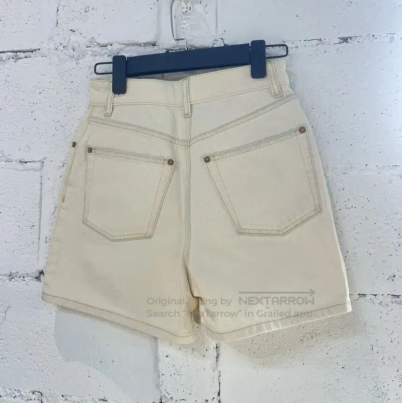 Louis Vuitton Louis Vuitton White Cotton Women's Shorts . Size 28" / US 6 / IT 42 - 2 Thumbnail