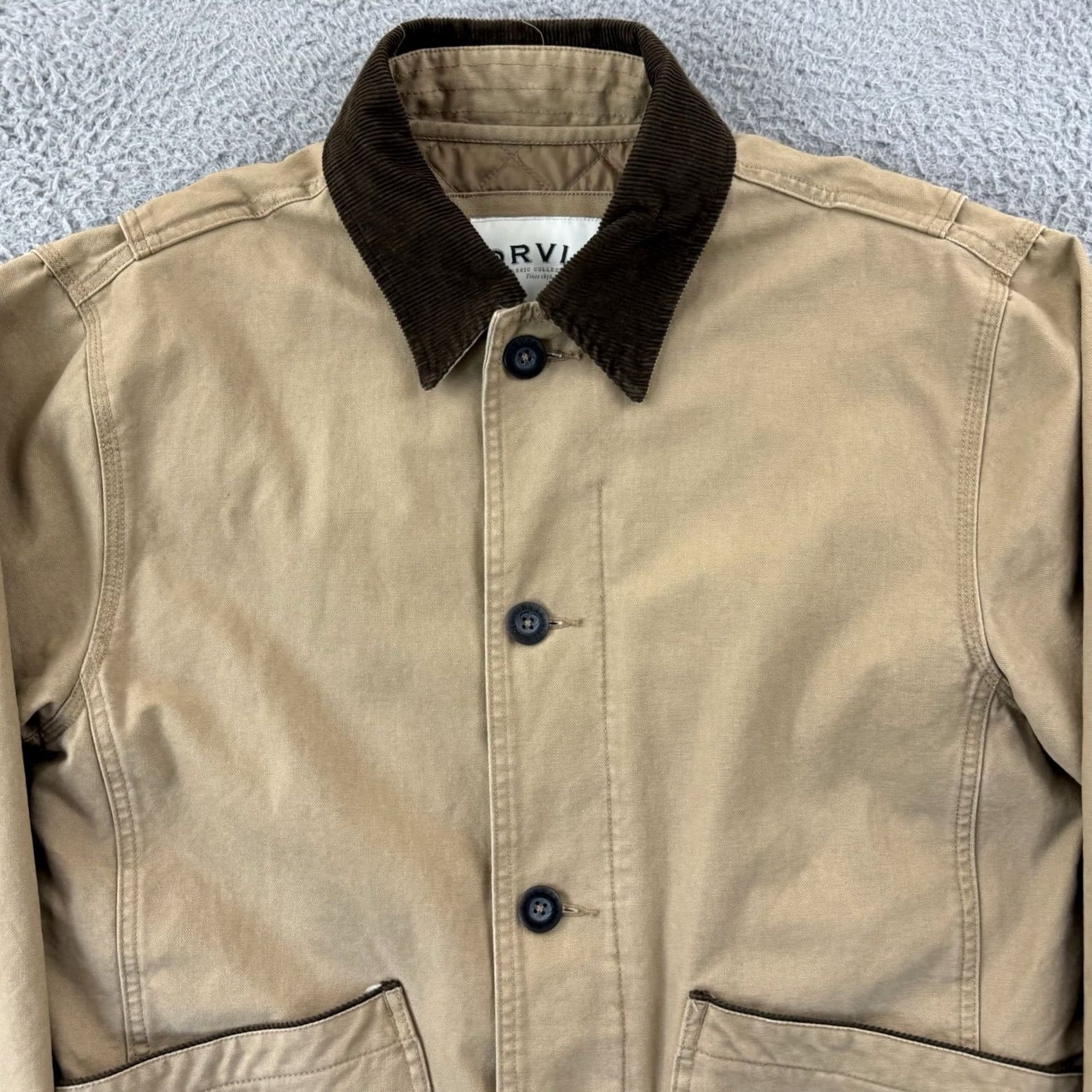Orvis Orvis Jacket Mens M Field Coat Button Up Insulated Canvas Quilted Lined Outdoor Brown 46 in Chest Regular Fits Outdoors Fall Winter Winter Weather Size US M / EU 48-50 / 2 - 3 Thumbnail