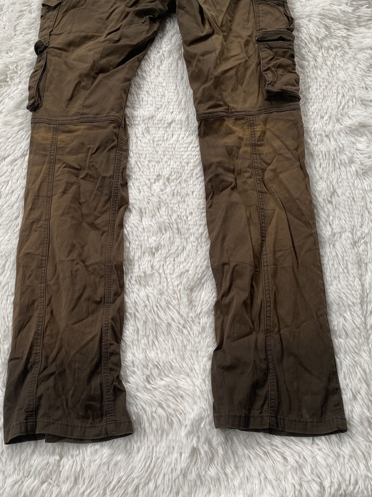 Japanese Brand 🔥BINDING OFFER NOW🔥Hideaways Nicole Cargo pant multipocket Size 31" - 15 Thumbnail