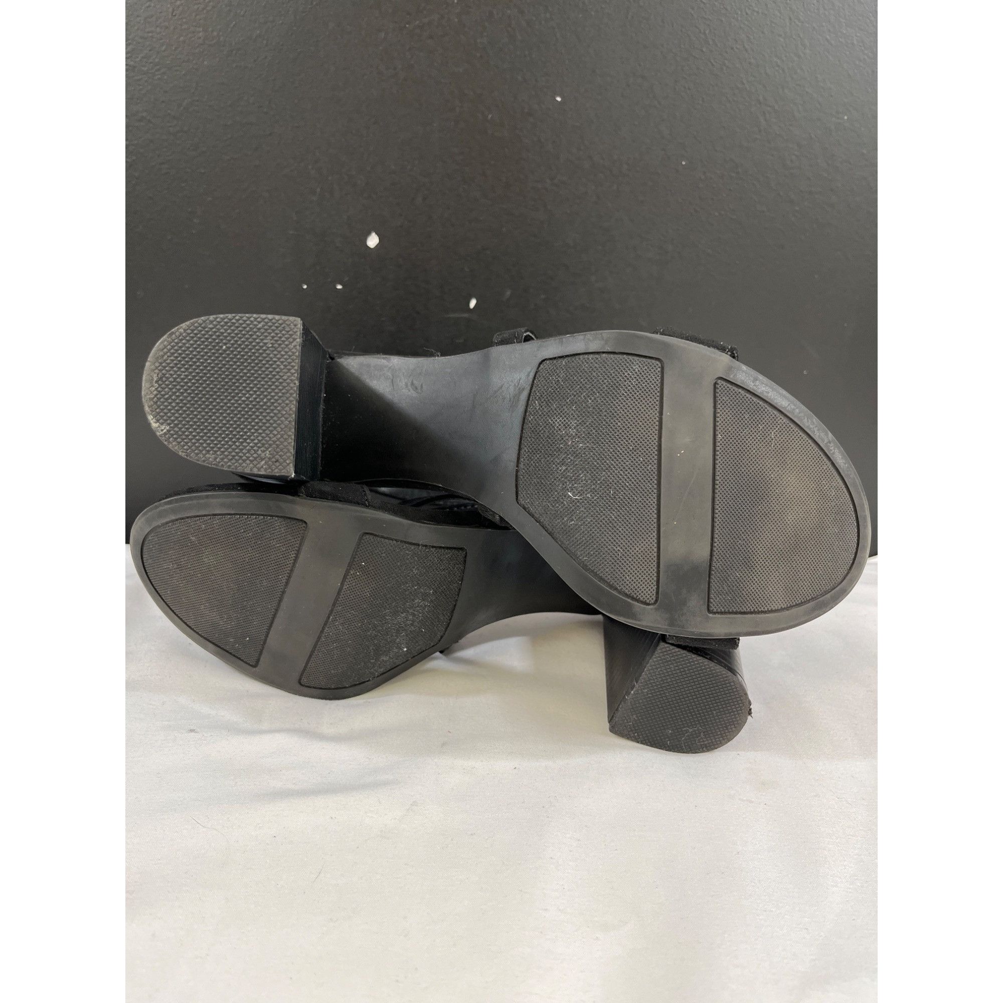 Other LC Lauren Conrad Women's Black Strappy Heels Size 10W SKU 62 Size US 10 / IT 40 - 5 Thumbnail