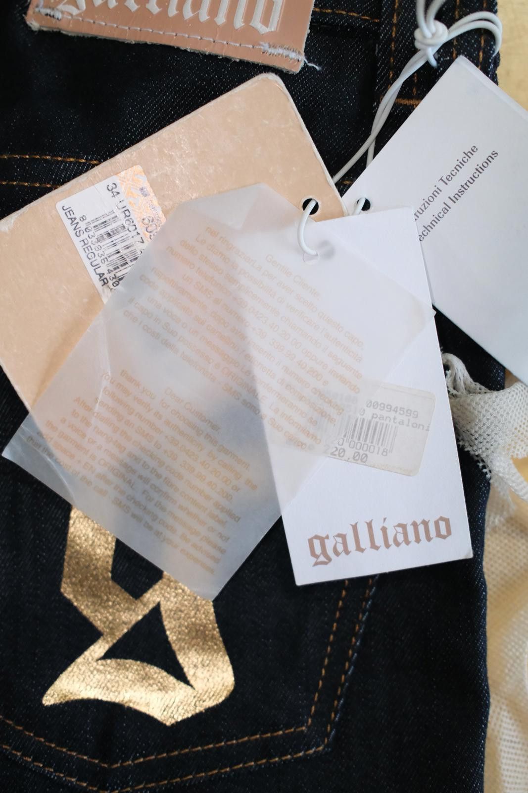 John Galliano 00's Galliano Dark Wash Flared Jeans Size 28" / US 6 / IT 42 - 8 Thumbnail