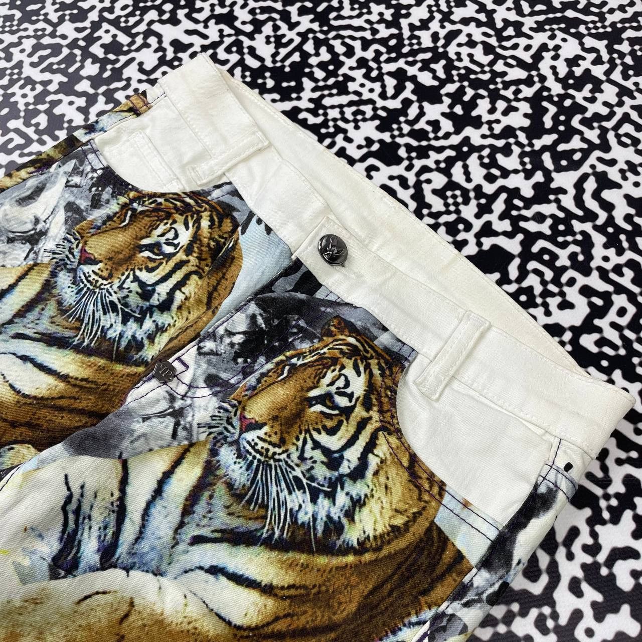 Philipp Plein Vintage Y2K Philipp Plein Tiger Animal Jeans Luxury Style Size 28" / US 6 / IT 42 - 8 Thumbnail