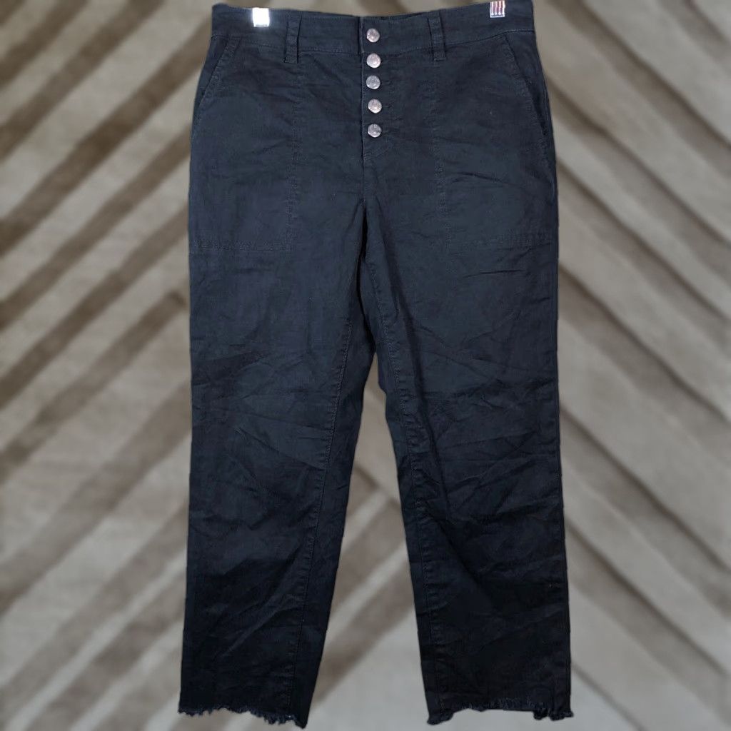 Ann Taylor Loft Jeans Black Petite Button Fly Raw Hems Cotton Blend Stretch 6P Women's Denim Capri 5-Pocket 31 in Waisted Regular Mid Rise Size 28" / US 6 / IT 42 - 1 Thumbnail