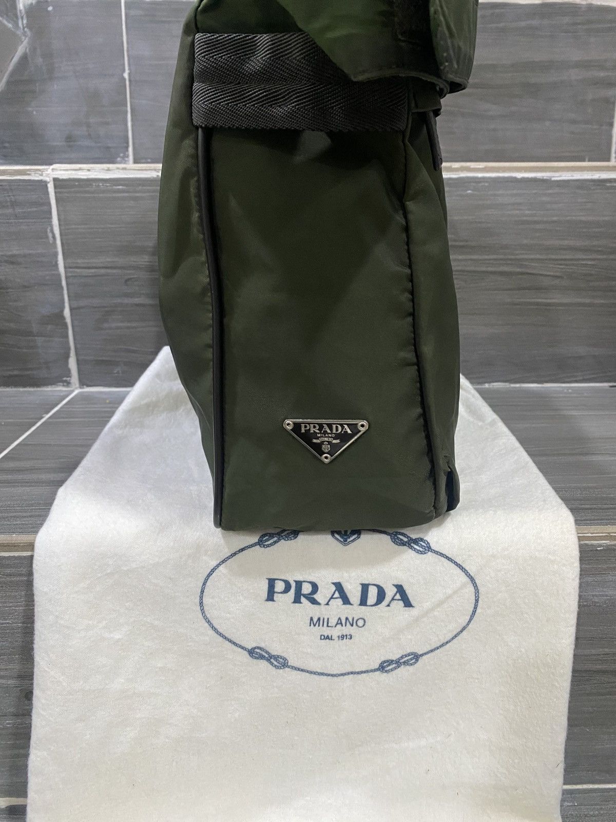 Prada Prada Tessuto Pocono Square Nylon Shoulder Bag Green Size ONE SIZE - 9 Thumbnail