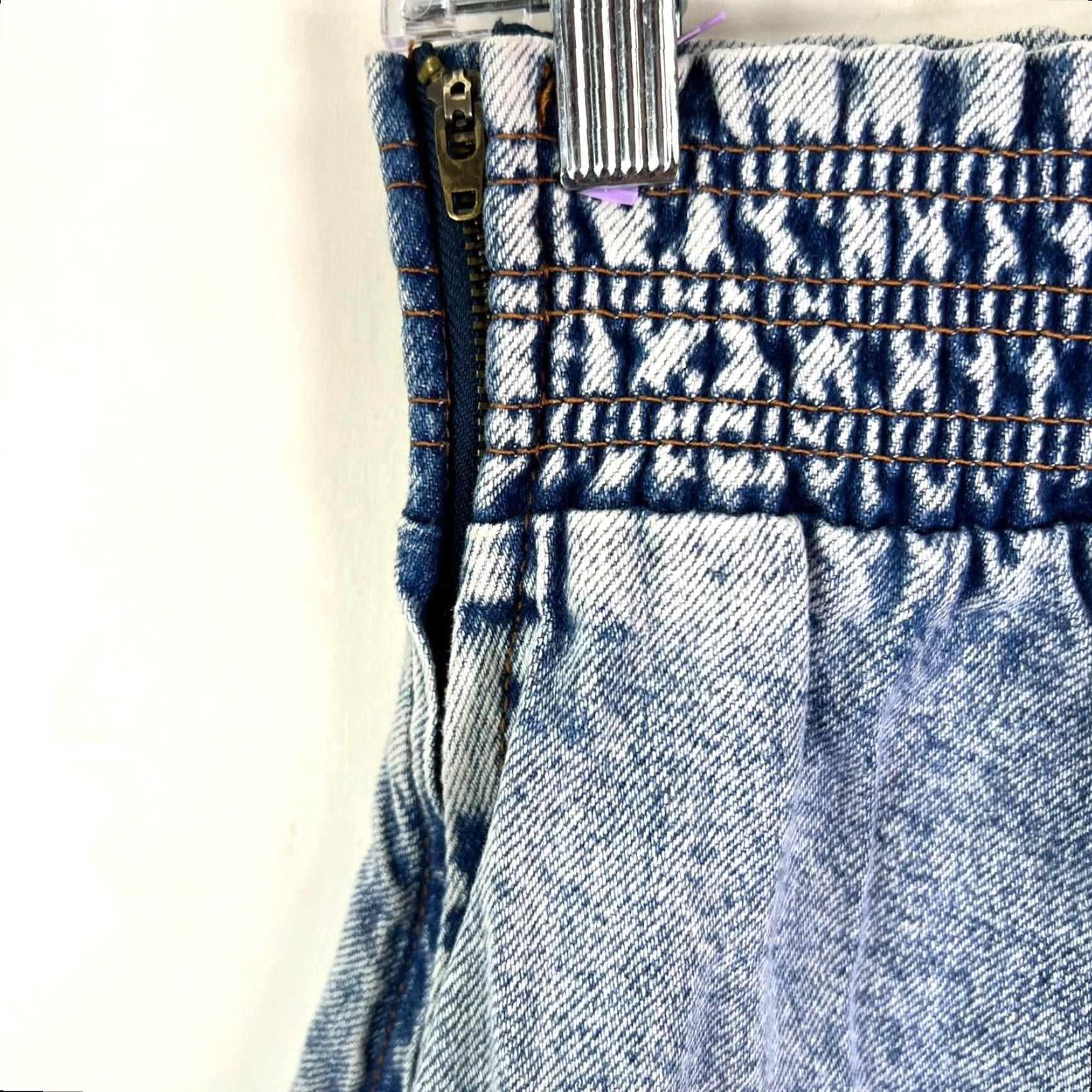 Bdg BDG Denim Skirt Womens M 28X18 Blue Mini Short Stretch Waist 90s Bohemian Barbi Logo Pattern Solid Cotton Denim Vintage No Size 32" / US 10 / IT 46 - 4 Thumbnail