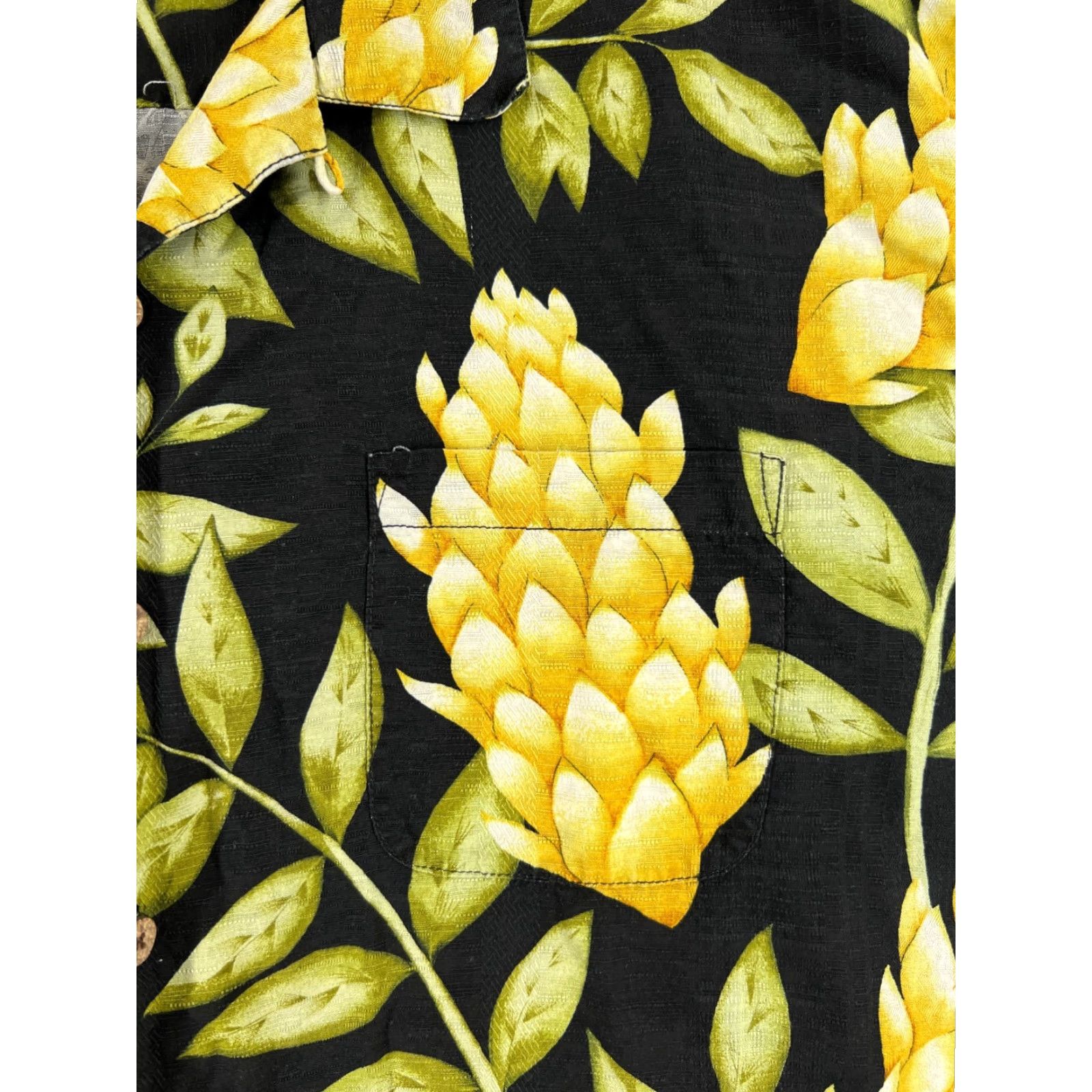 Tommy Bahama VINTAGE Tommy Bahama Shirt Men XL Black Floral 100% Silk Button-Up Short Sleeve Relaxed Fit Size US XL / EU 56 / 4 - 5 Thumbnail