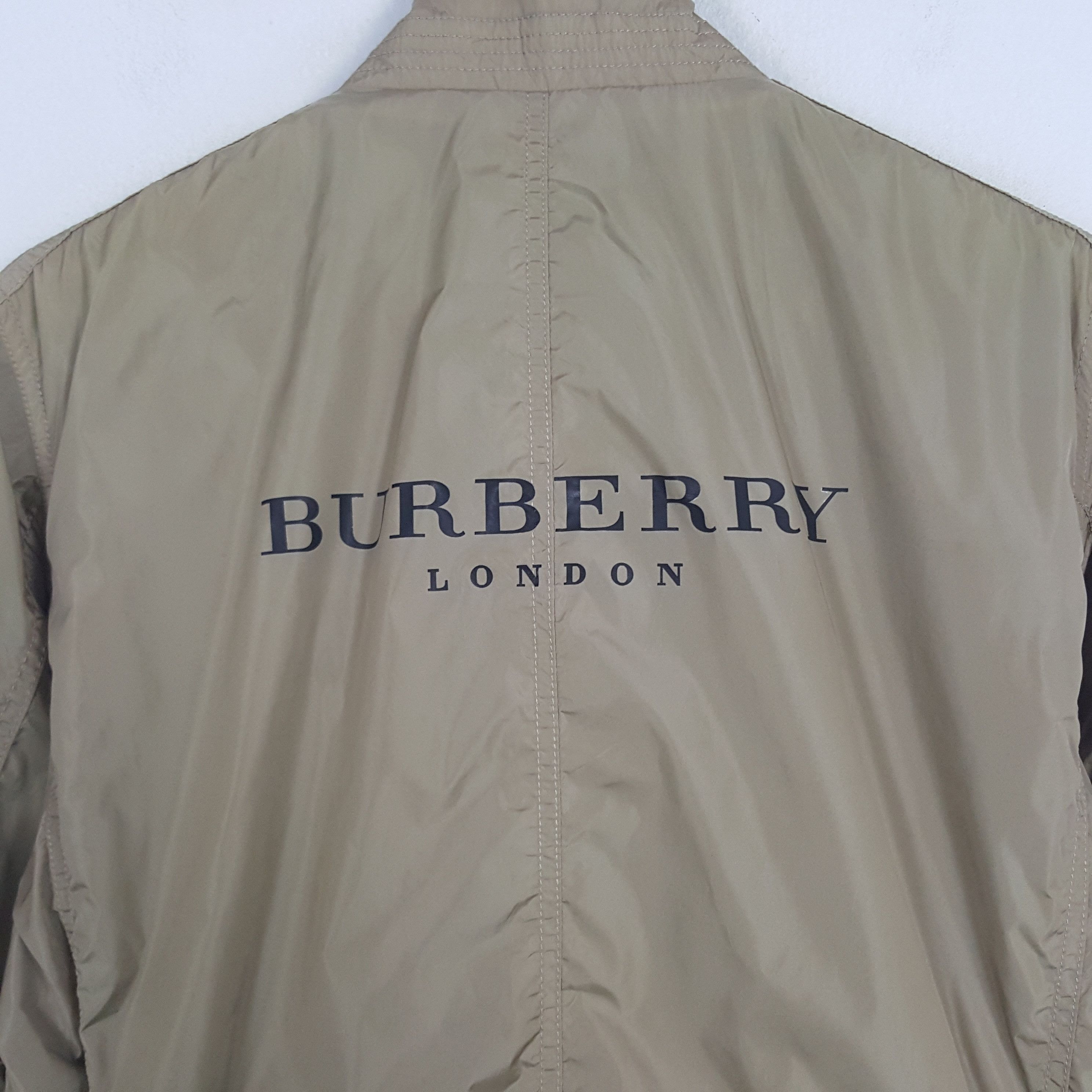 Burberry × Vintage Vintage Burberry London Nove Check Custom Spell Out Jacket Size US L / EU 52-54 / 3 - 2 Thumbnail