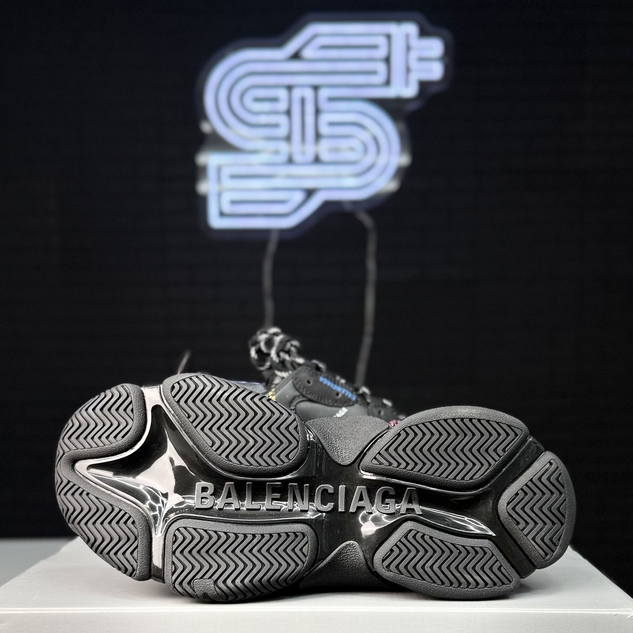 Balenciaga Balenciaga Triple-S All Over Sneaker Black/Multi Size US 6.5 / EU 39-40 - 3 Thumbnail