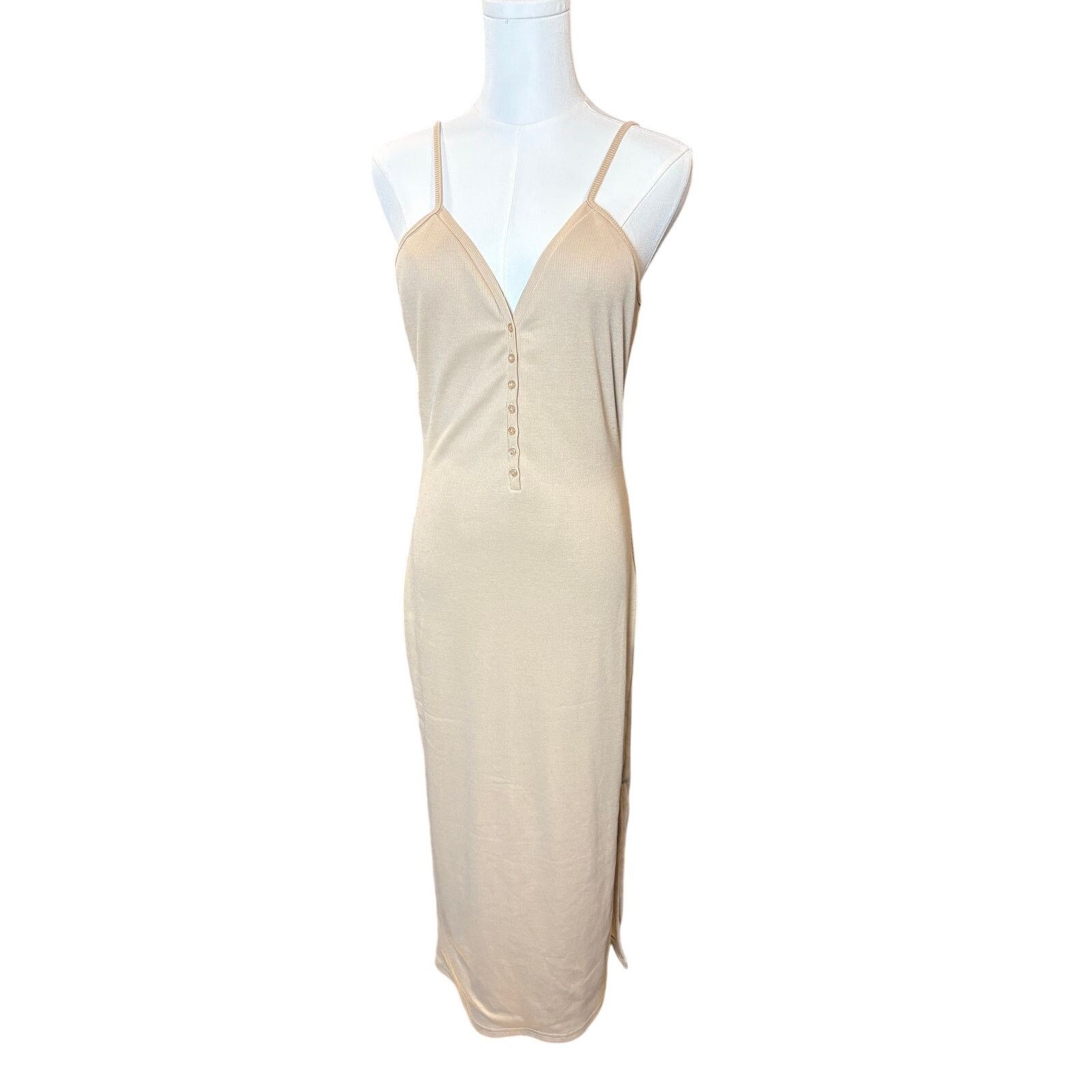 Other Chic SNDYS. Beige Ribbed Bodycon Dress - NWT, US Size 8 Size M / US 6-8 / IT 42-44 - 1 Thumbnail