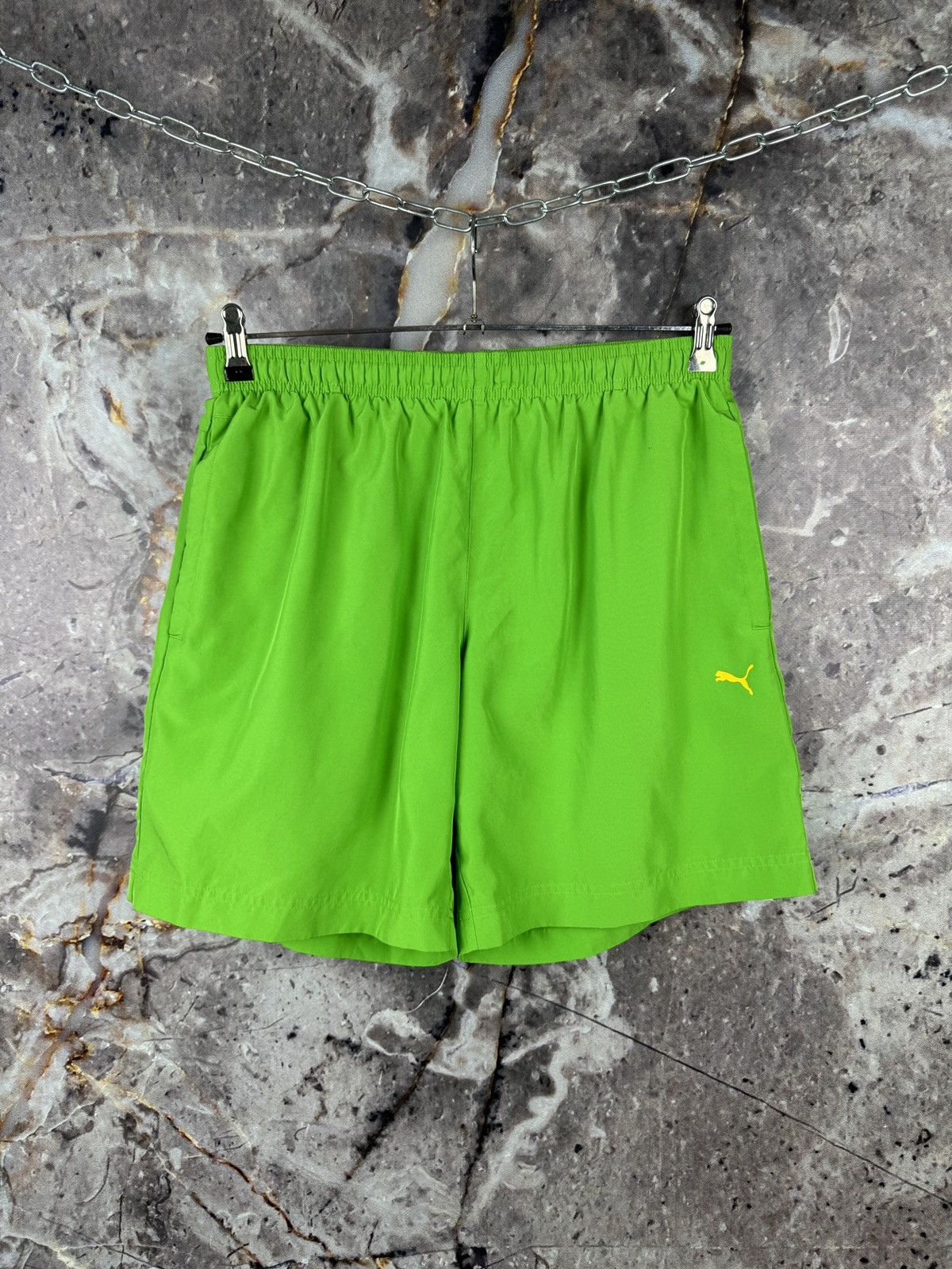 Puma Men’s Puma Shorts Green Streetwear Size Medium Size US 32 / EU 48 - 1 Thumbnail