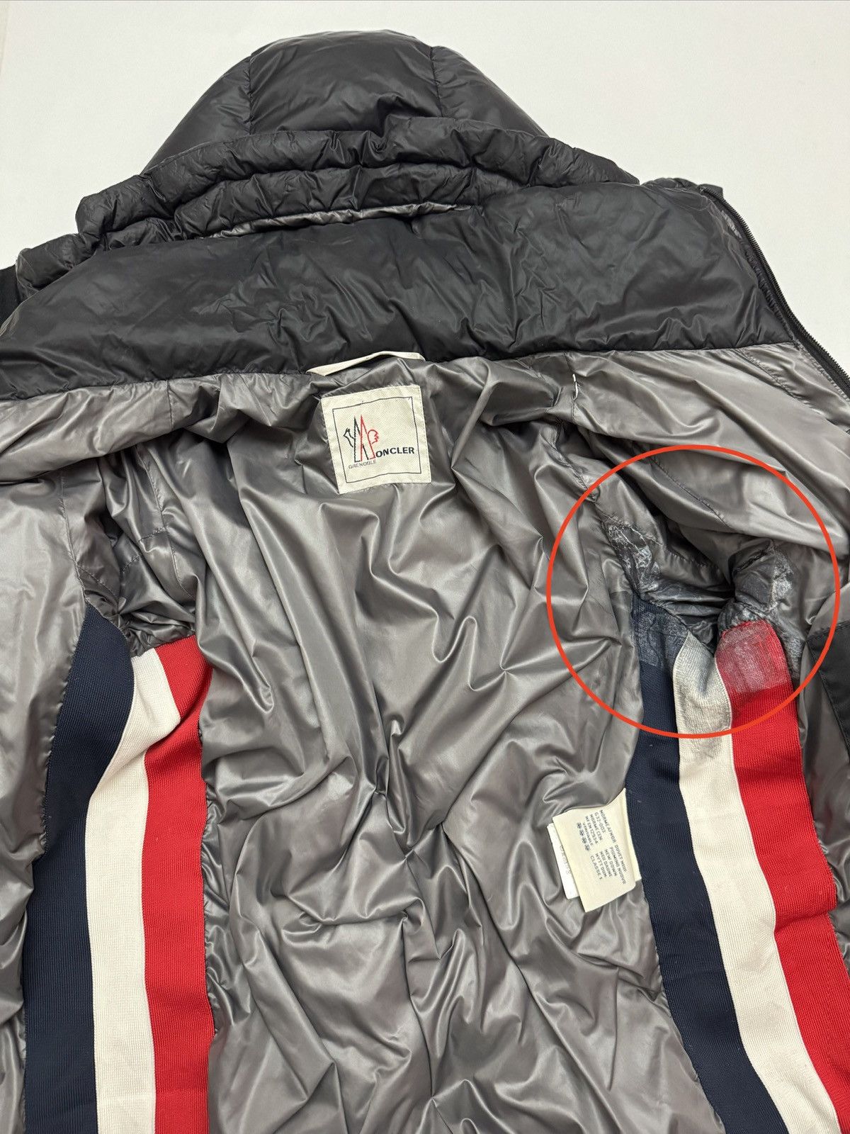 Moncler Grenoble KANGRI down jacket Size US L / EU 52-54 / 3 - 22 Thumbnail